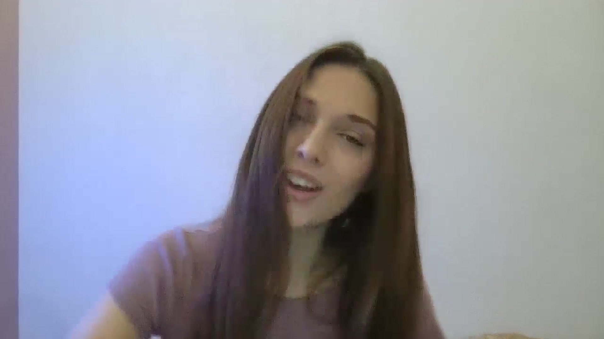 Gallery image thumbnail from HaleyReed's myfreecams stream on, 12/24/2024, 10:52 image 15 of 20
