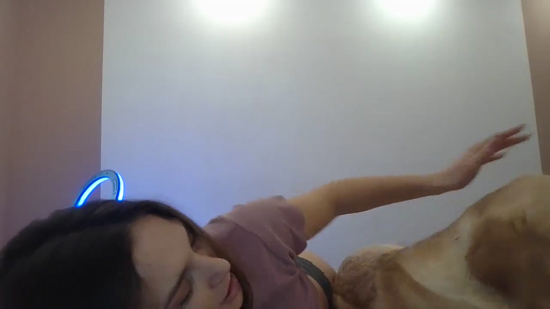 Gallery image thumbnail from HaleyReed's myfreecams stream on, 12/24/2024, 11:16 image 15 of 20