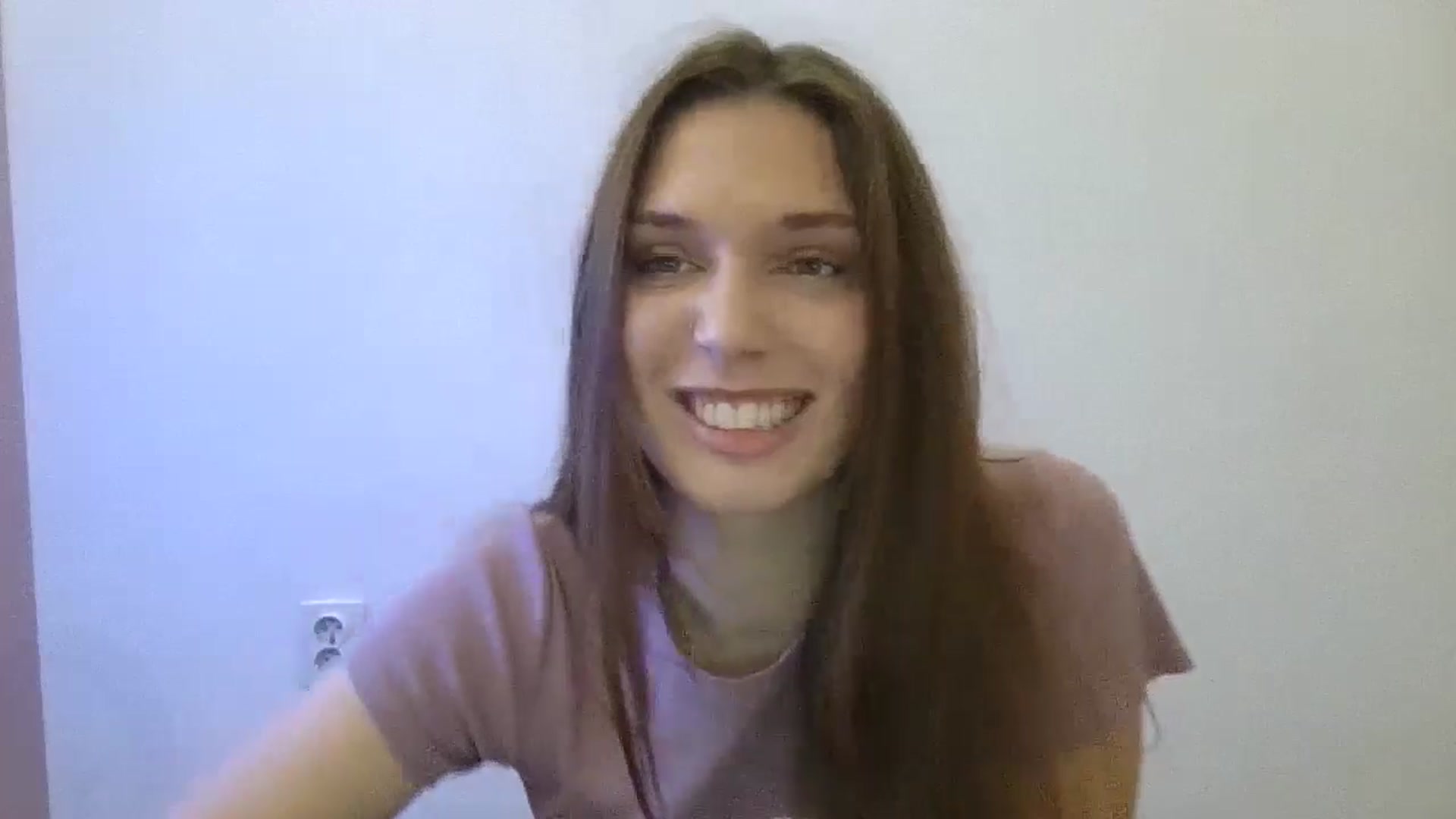 Gallery image thumbnail from HaleyReed's myfreecams stream on, 12/24/2024, 11:16 image 4 of 20