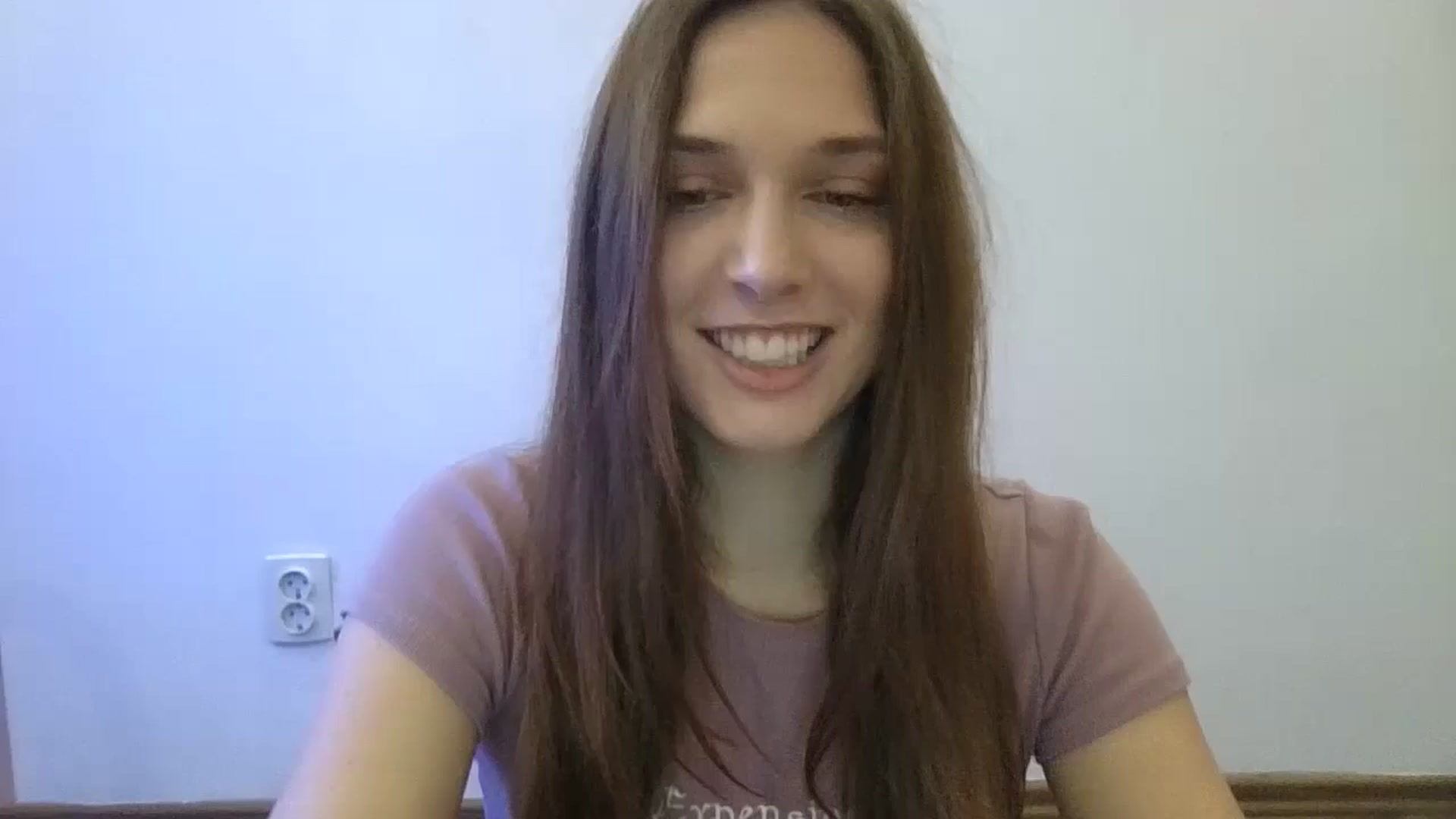 Gallery image thumbnail from HaleyReed's myfreecams stream on, 12/24/2024, 11:16 image 1 of 20