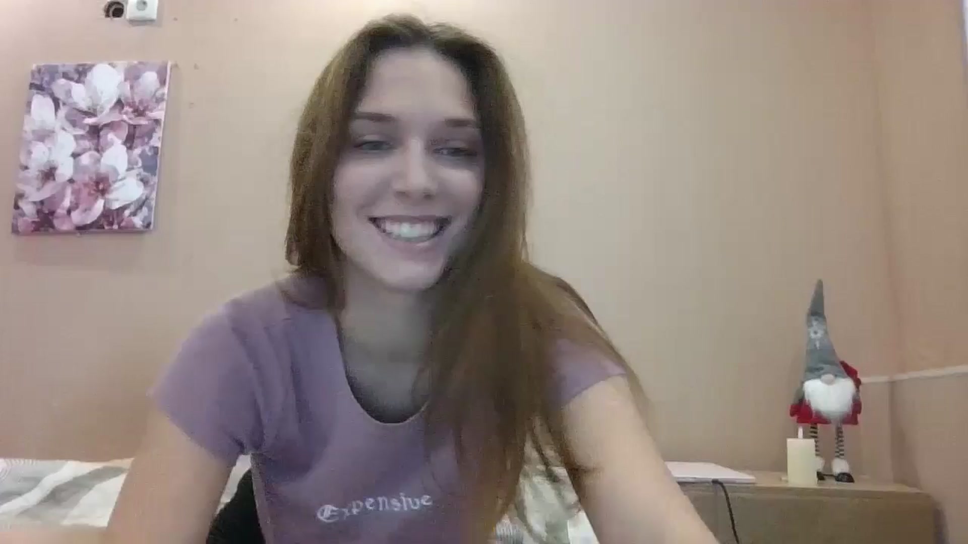 Gallery image thumbnail from HaleyReed's myfreecams stream on, 12/24/2024, 11:48 image 18 of 20