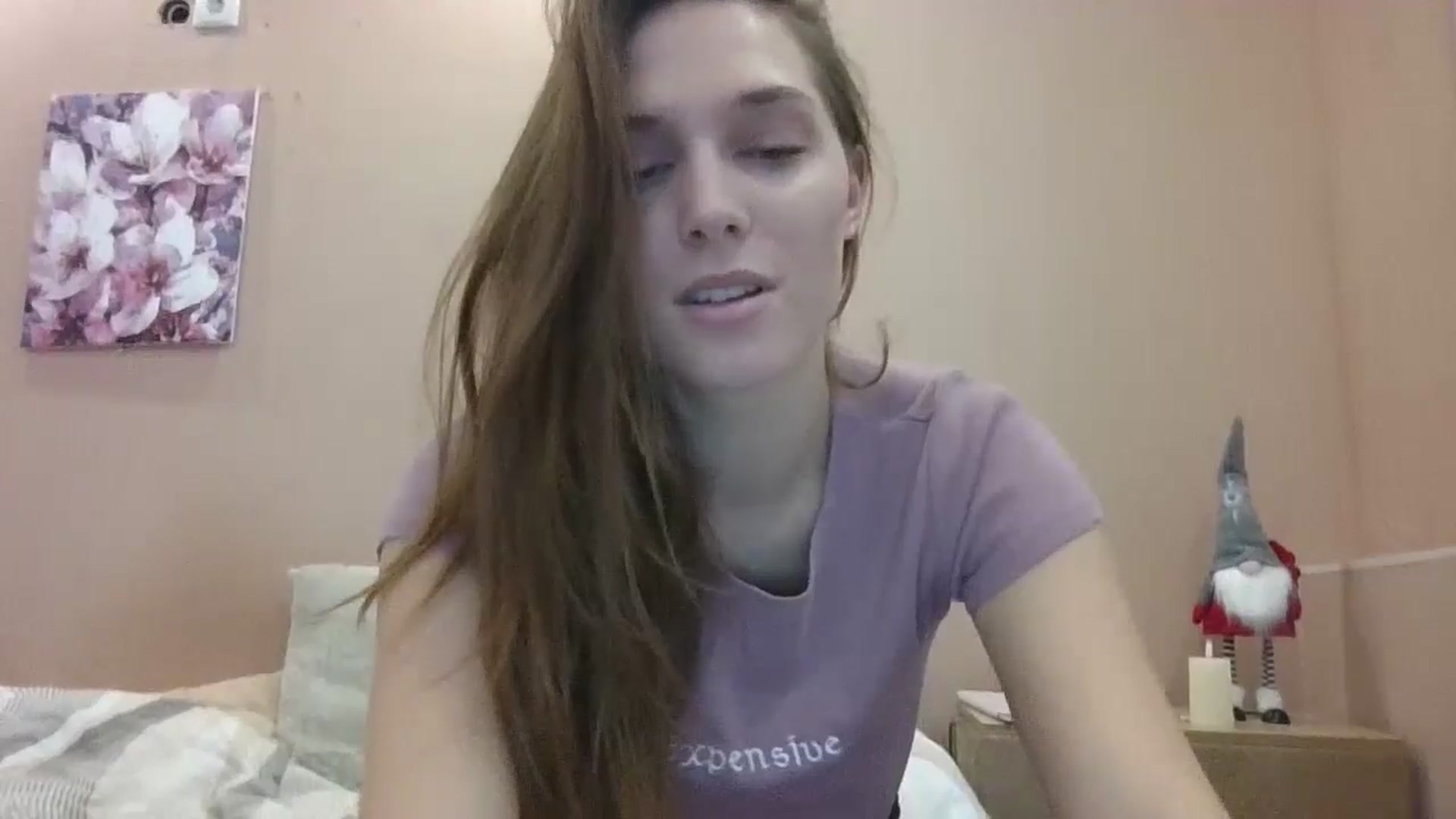 Gallery image thumbnail from HaleyReed's myfreecams stream on, 12/24/2024, 11:48 image 13 of 20