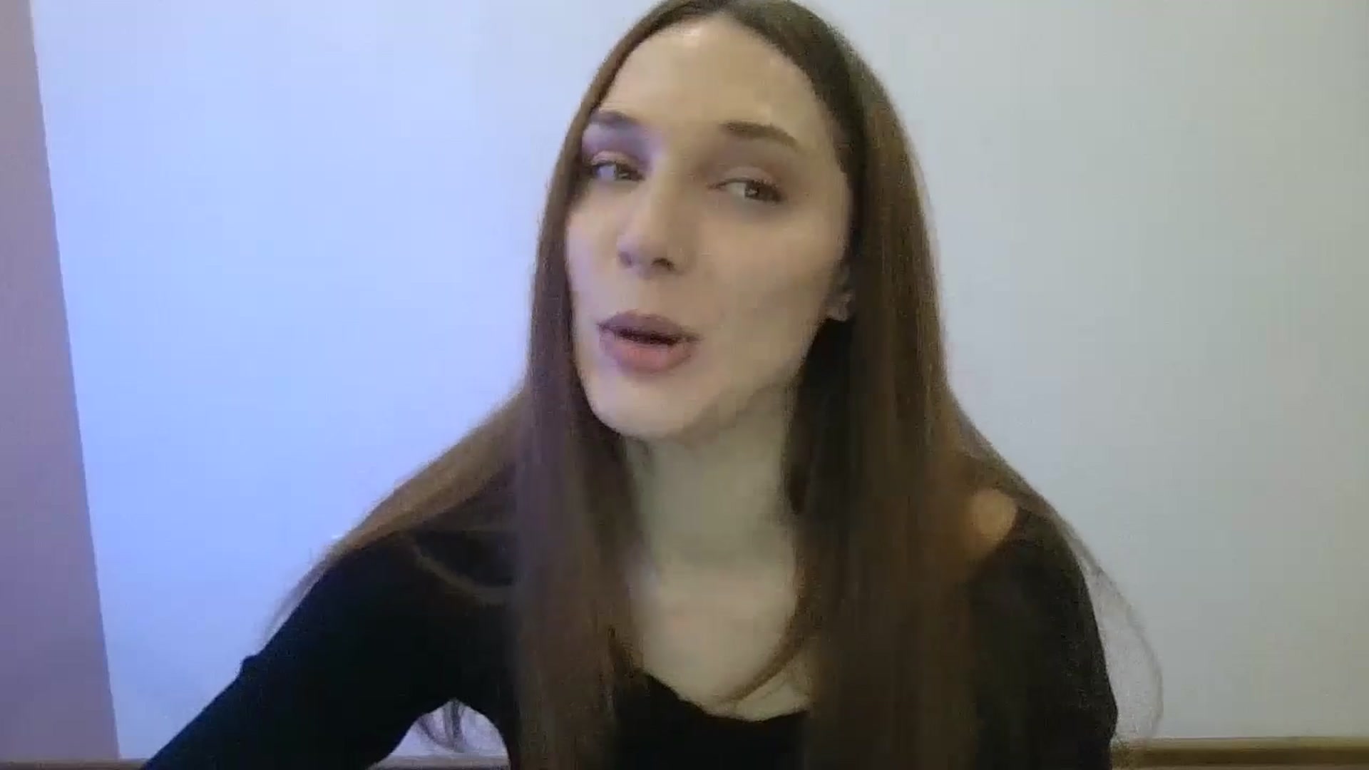 Gallery image thumbnail from HaleyReed's myfreecams stream on, 12/25/2024, 10:51 image 9 of 20