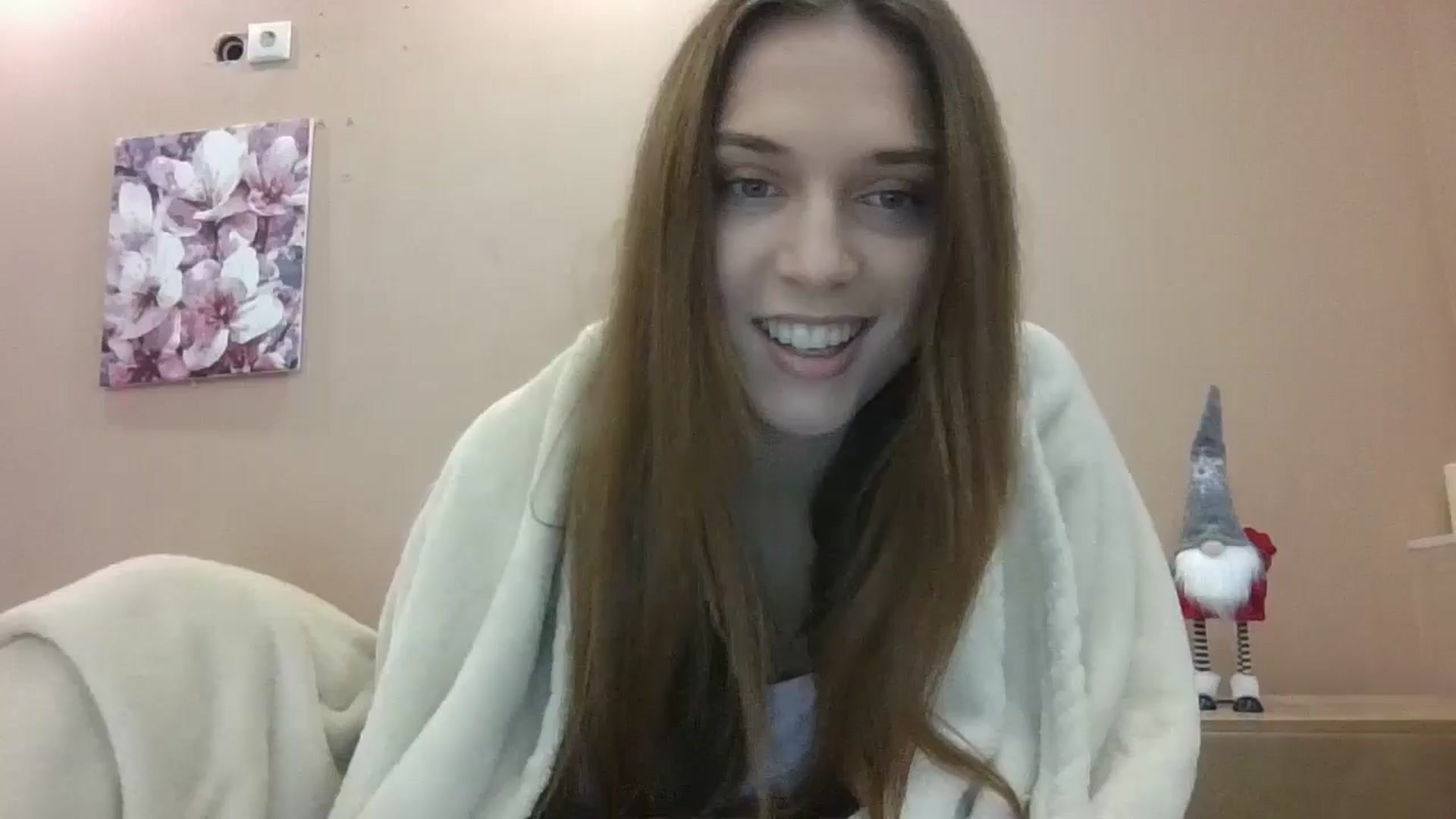 Gallery image thumbnail from HaleyReed's myfreecams stream on, 12/26/2024, 11:58 image 14 of 20