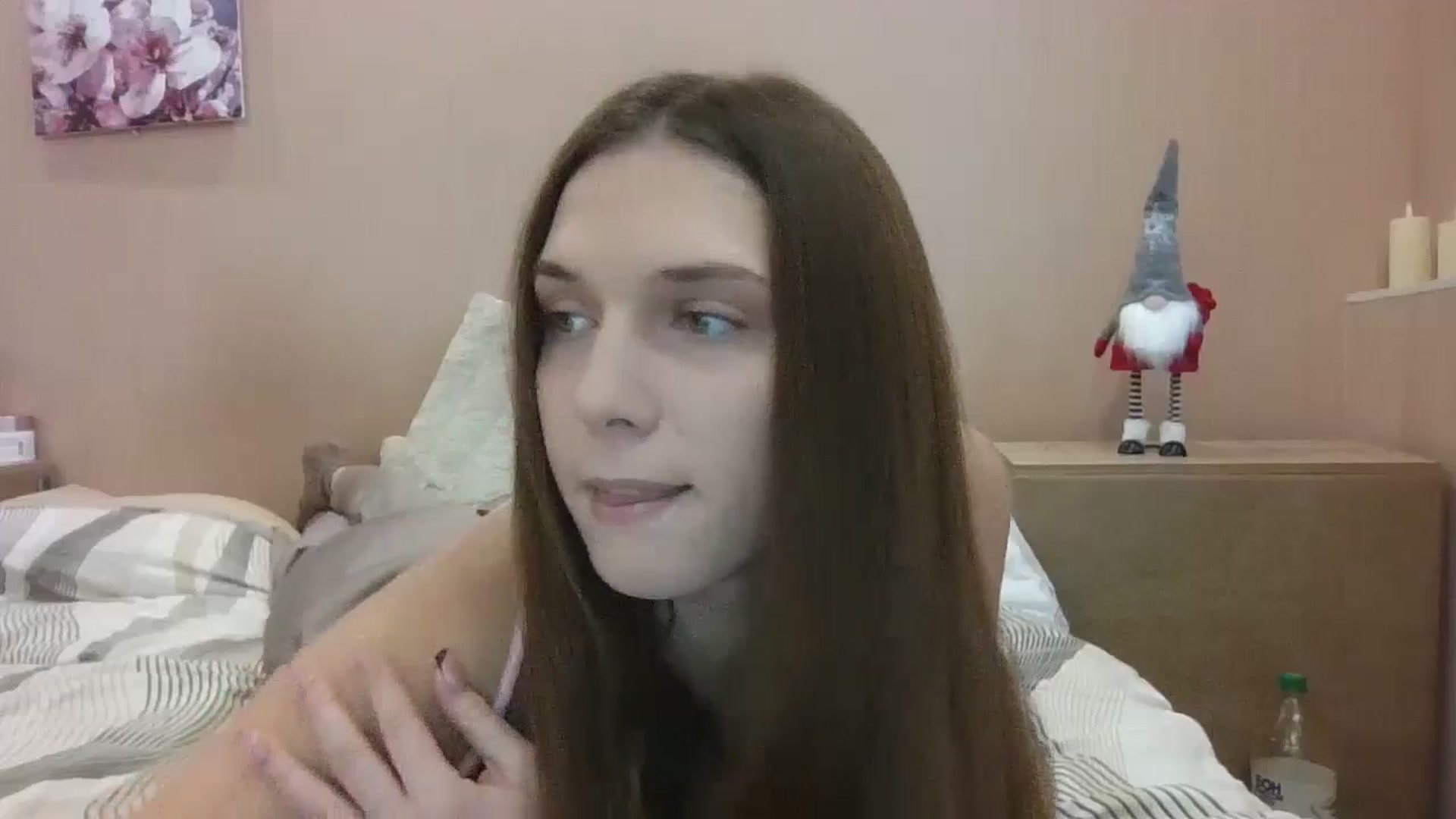 Gallery image thumbnail from HaleyReed's myfreecams stream on, 12/26/2024, 11:58 image 10 of 20