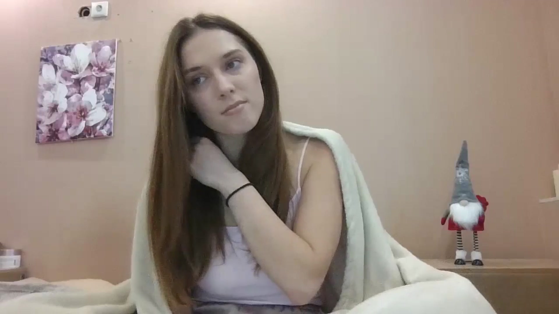 Gallery image thumbnail from HaleyReed's myfreecams stream on, 12/26/2024, 12:40 image 3 of 20