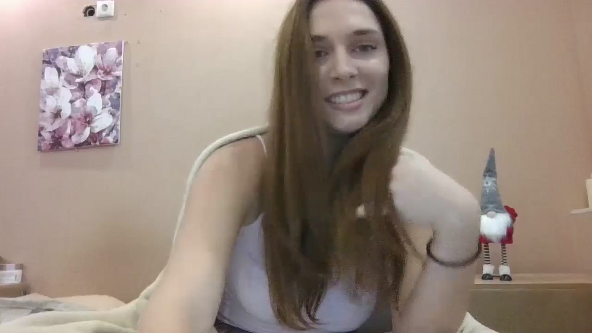 Gallery image thumbnail from HaleyReed's myfreecams stream on, 12/26/2024, 12:40 image 4 of 20