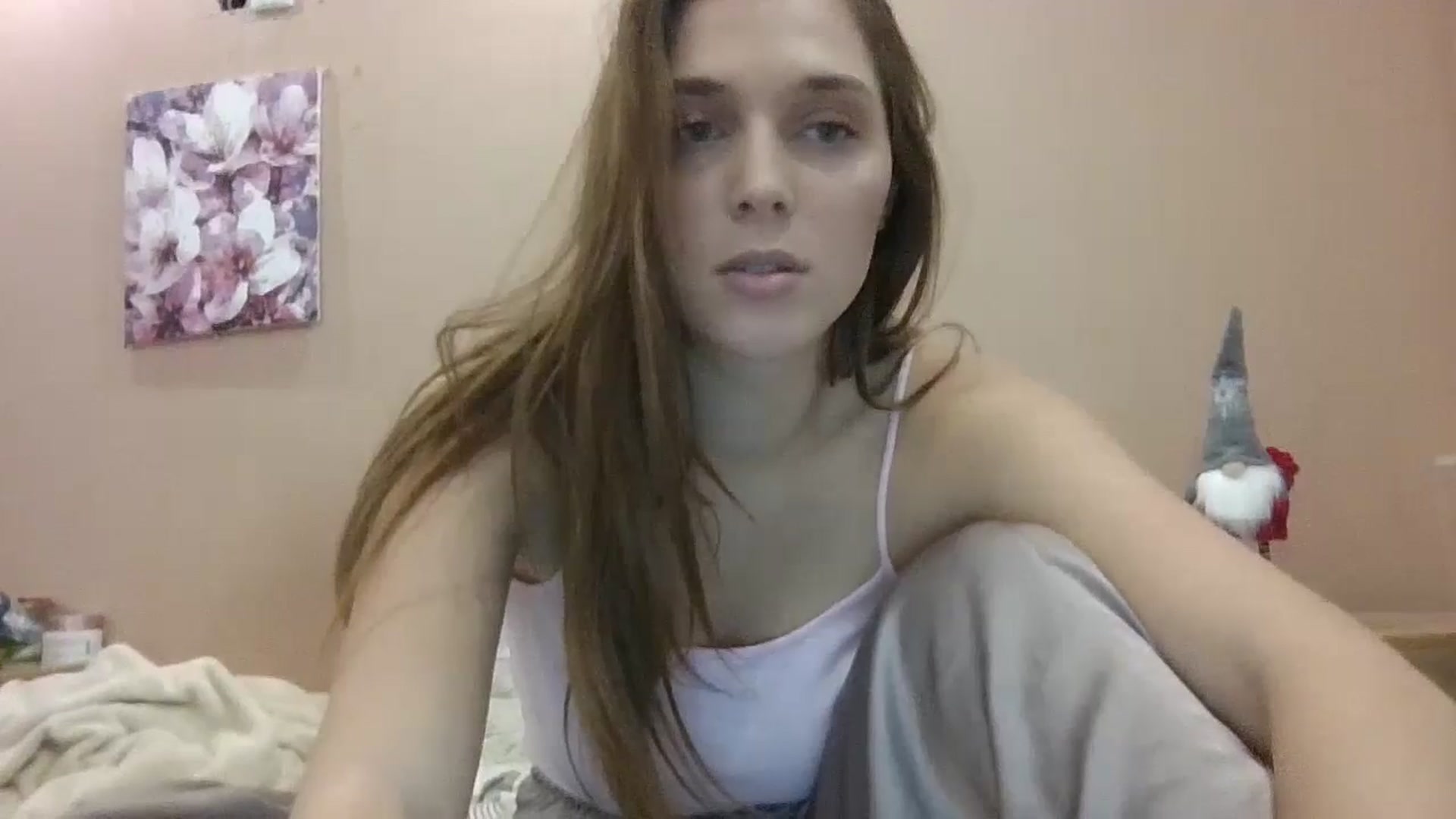 Gallery image thumbnail from HaleyReed's myfreecams stream on, 12/26/2024, 13:34 image 12 of 20