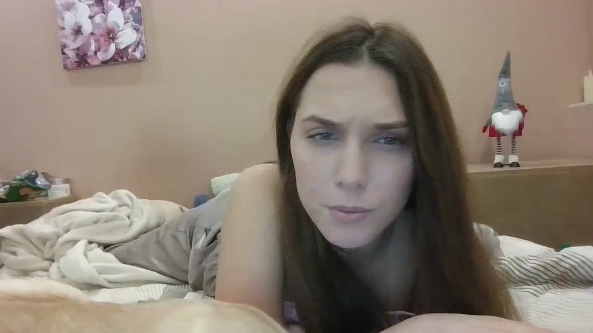 Gallery image thumbnail from HaleyReed's myfreecams stream on, 12/26/2024, 14:38 image 13 of 20