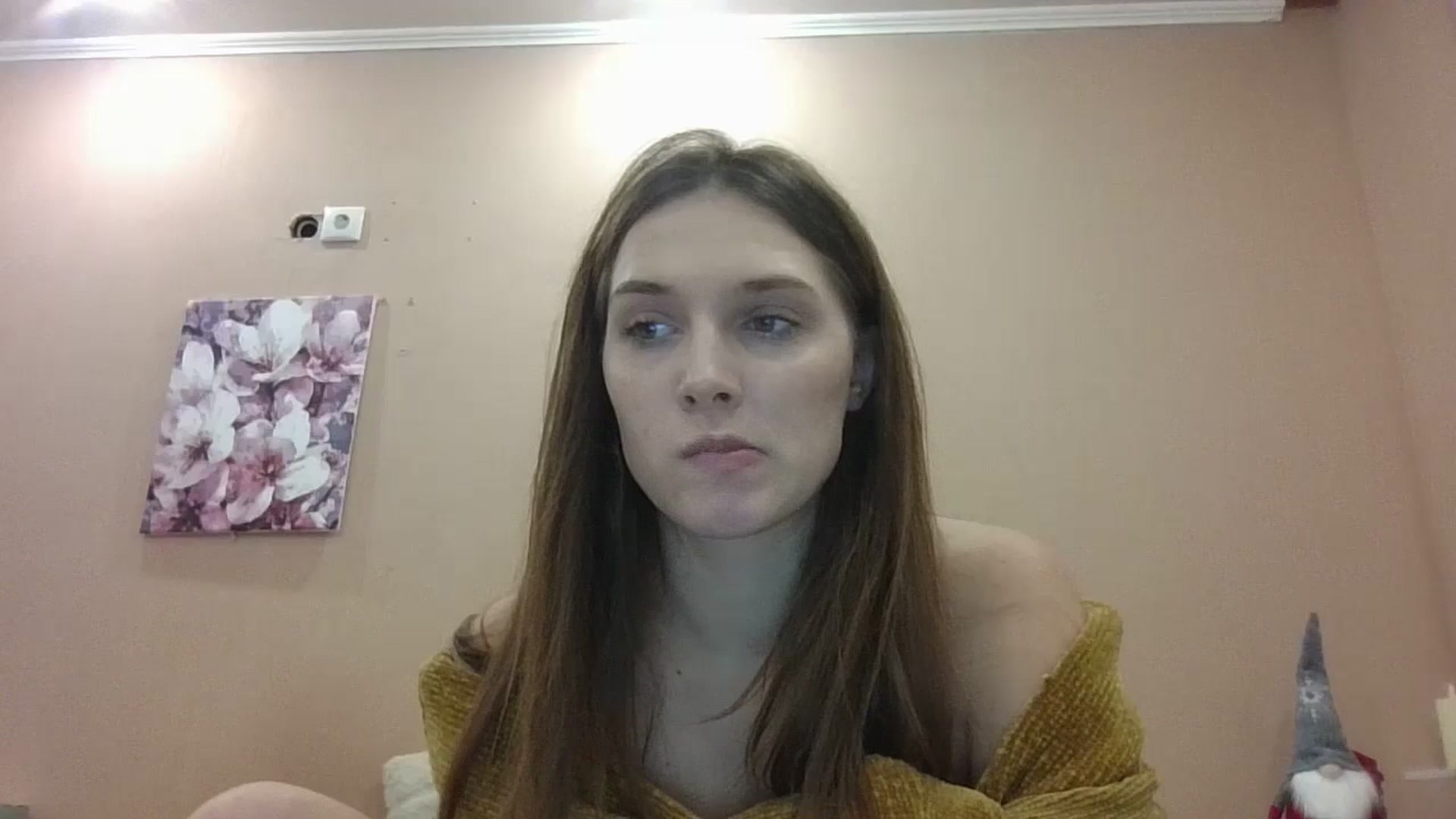 Gallery image thumbnail from HaleyReed's myfreecams stream on, 12/29/2024, 15:03 image 6 of 20