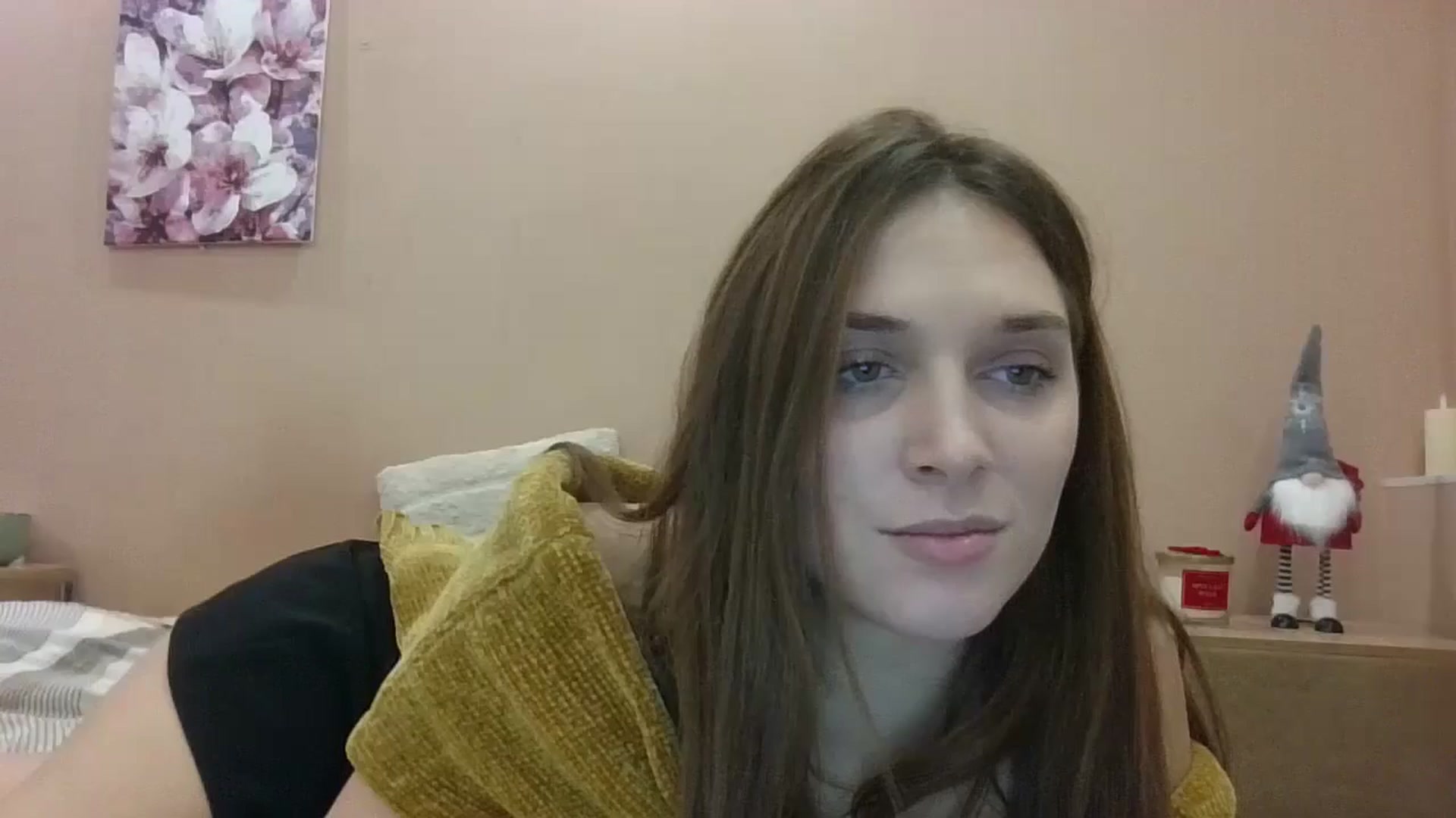 Gallery image thumbnail from HaleyReed's myfreecams stream on, 12/29/2024, 15:03 image 8 of 20