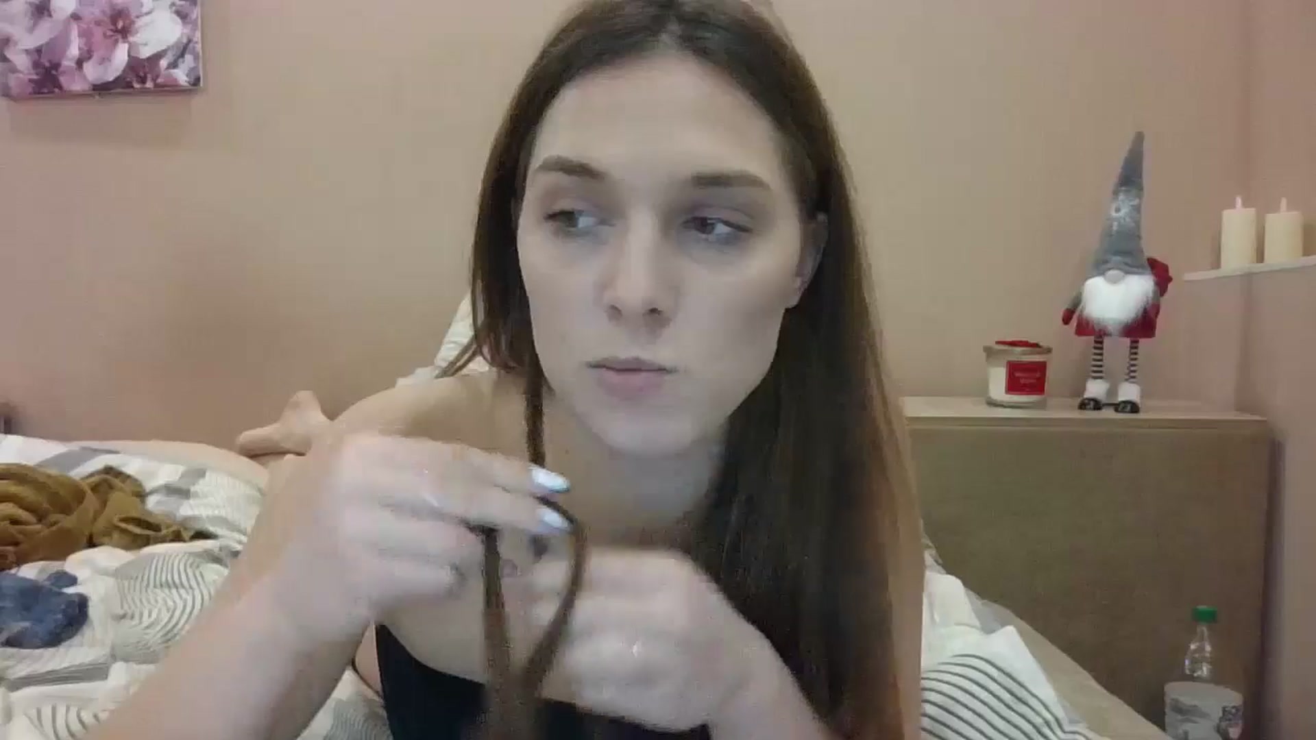 Gallery image thumbnail from HaleyReed's myfreecams stream on, 12/29/2024, 15:45 image 6 of 20