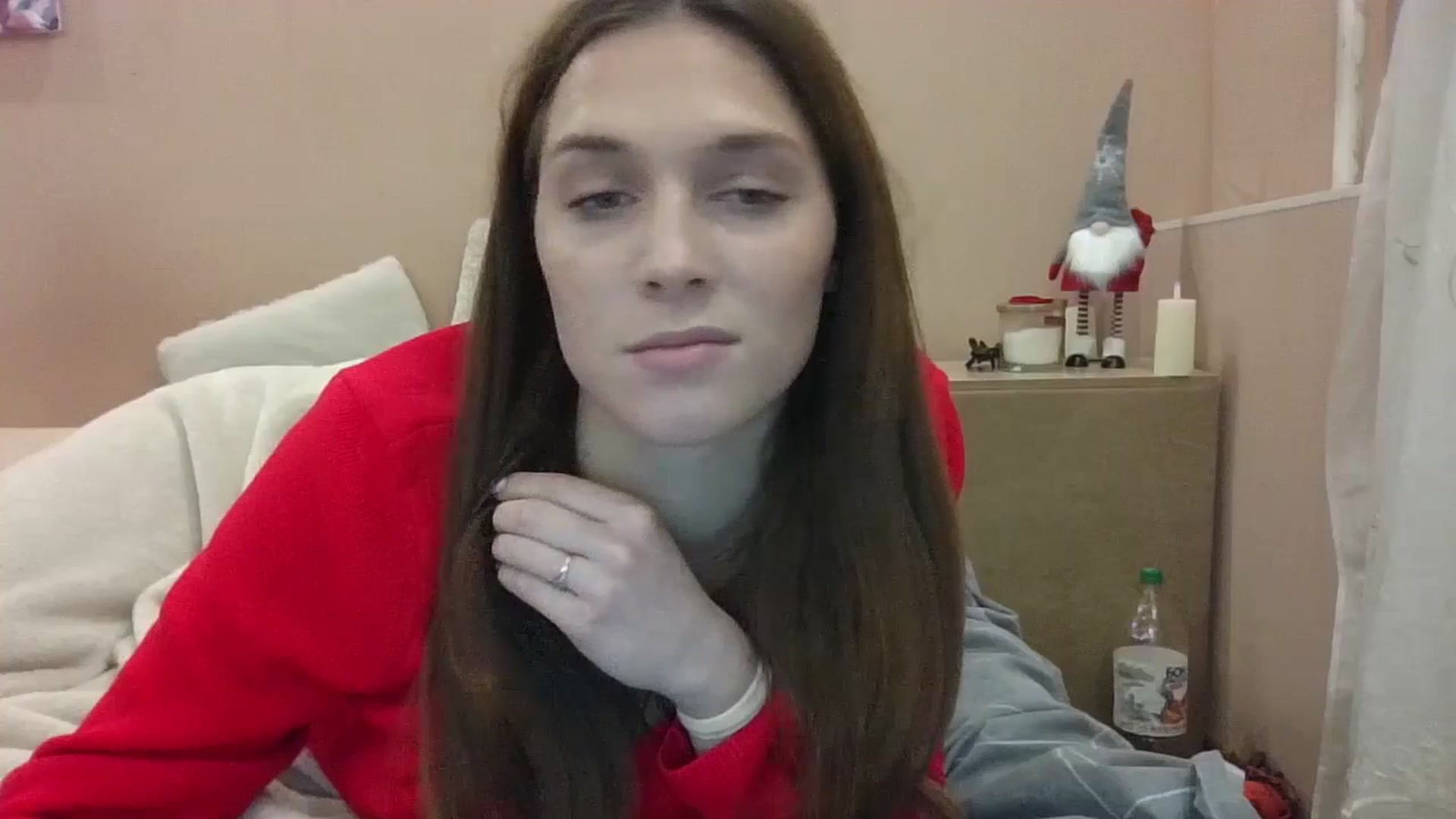 Gallery image thumbnail from HaleyReed's myfreecams stream on, 12/30/2024, 17:42 image 15 of 20