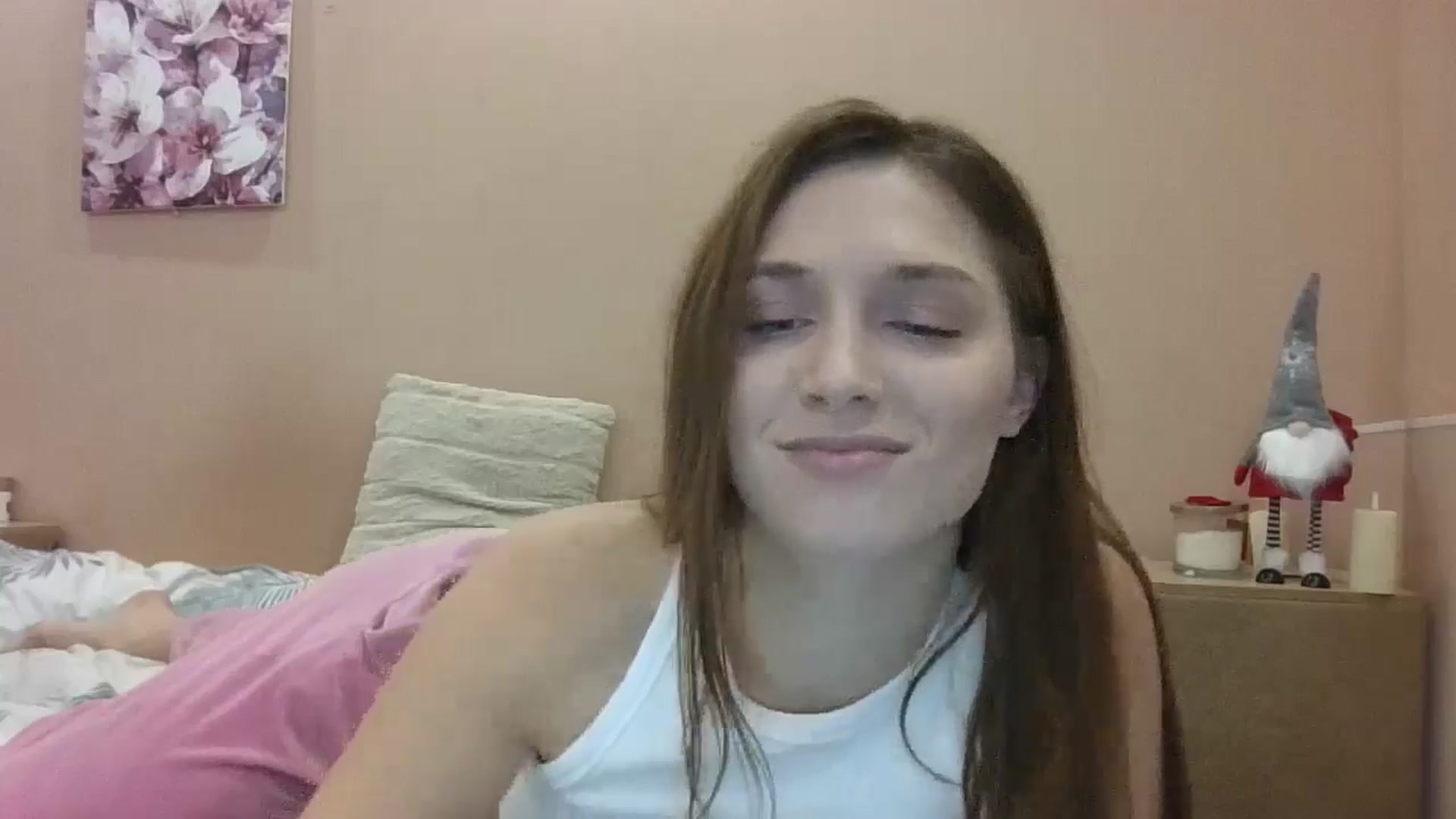 Gallery image thumbnail from HaleyReed's myfreecams stream on, 01/02/2025, 14:22 image 19 of 20