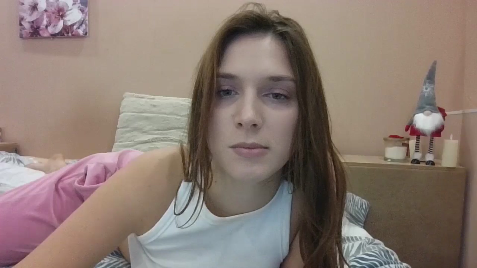 Gallery image thumbnail from HaleyReed's myfreecams stream on, 01/02/2025, 14:22 image 14 of 20