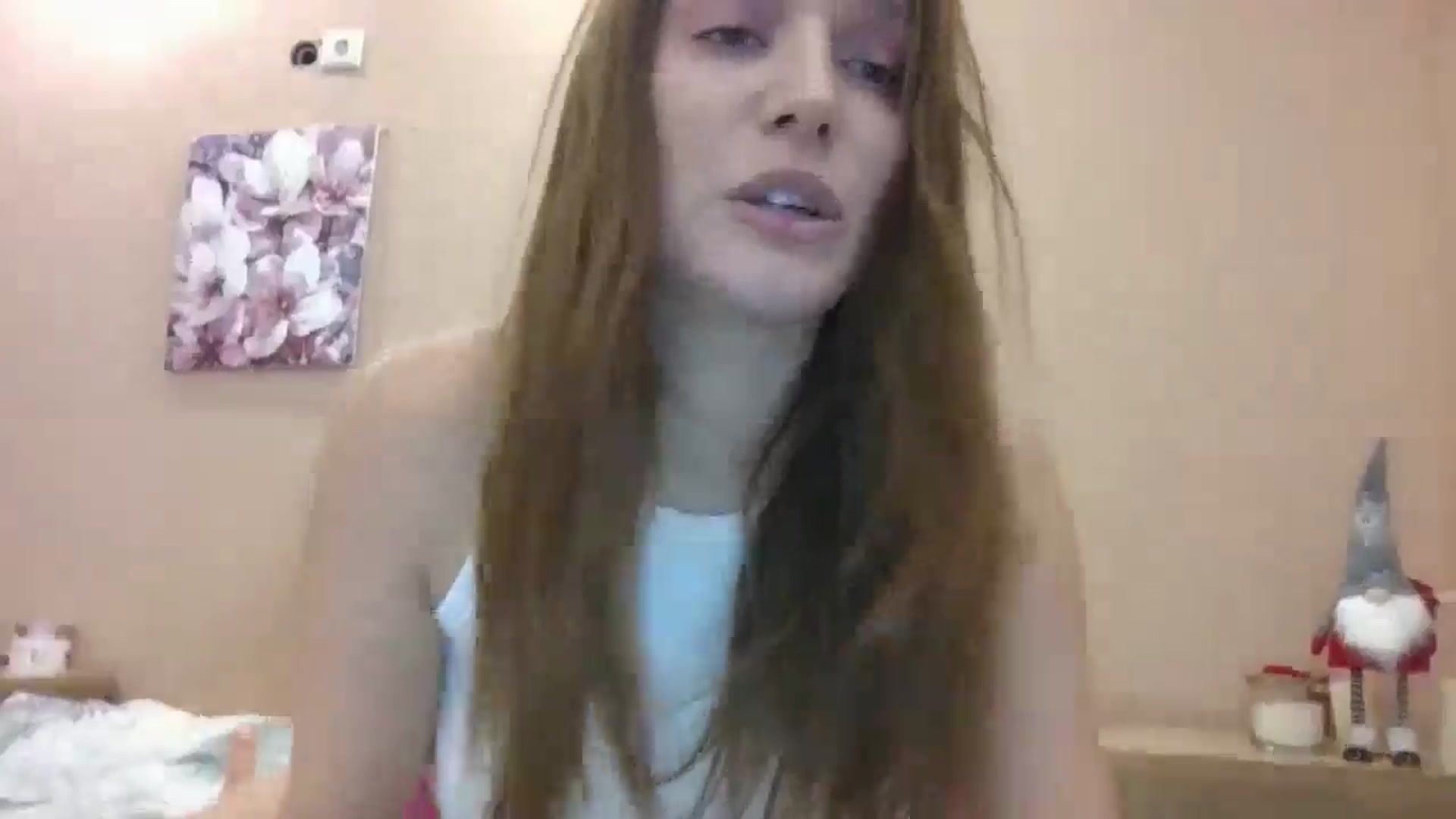 Gallery image thumbnail from HaleyReed's myfreecams stream on, 01/02/2025, 14:22 image 7 of 20