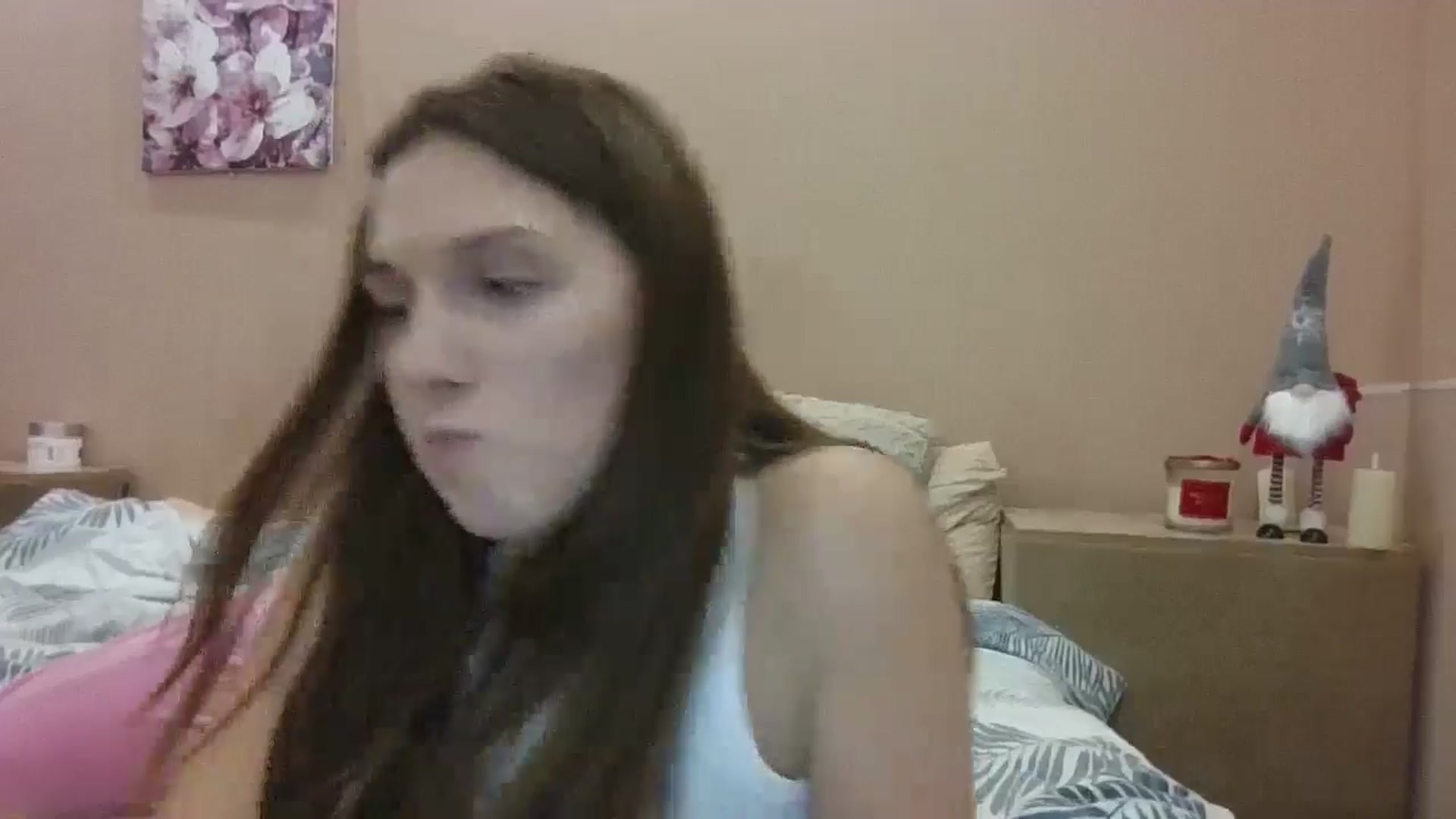 Gallery image thumbnail from HaleyReed's myfreecams stream on, 01/02/2025, 16:13 image 2 of 20