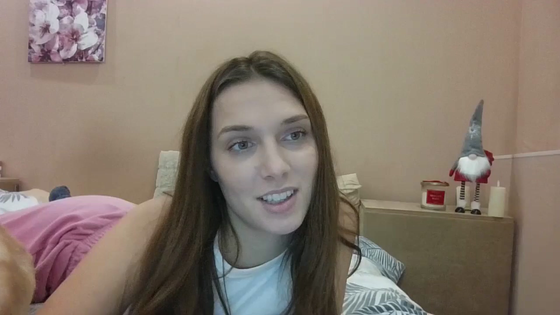 Gallery image thumbnail from HaleyReed's myfreecams stream on, 01/02/2025, 16:13 image 15 of 20
