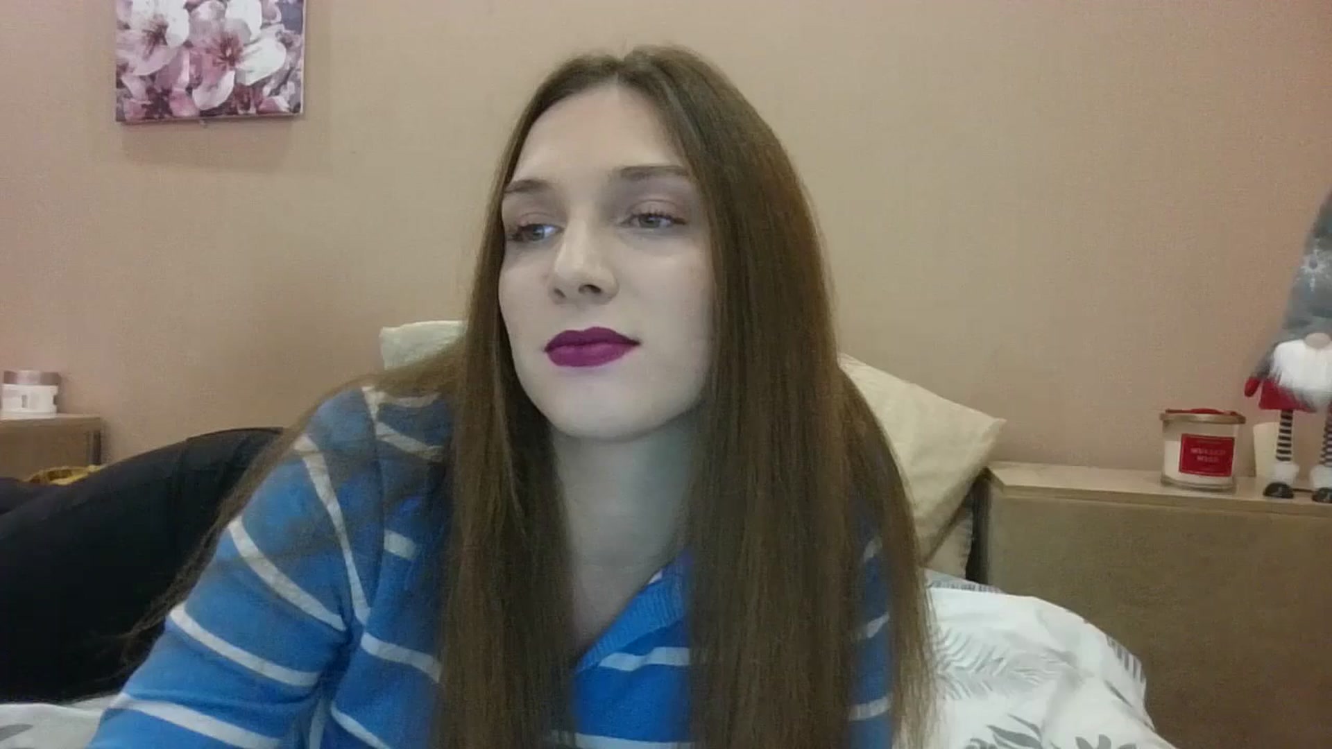 Gallery image thumbnail from HaleyReed's myfreecams stream on, 01/02/2025, 18:02 image 18 of 20