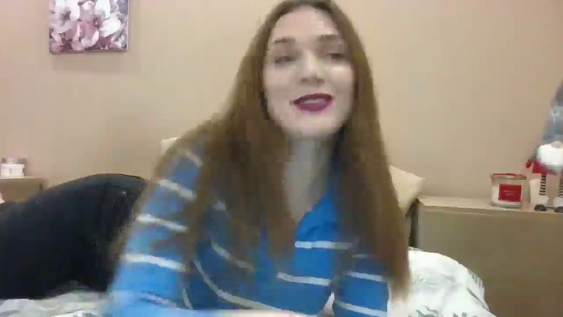 Gallery image thumbnail from HaleyReed's myfreecams stream on, 01/02/2025, 18:02 image 17 of 20