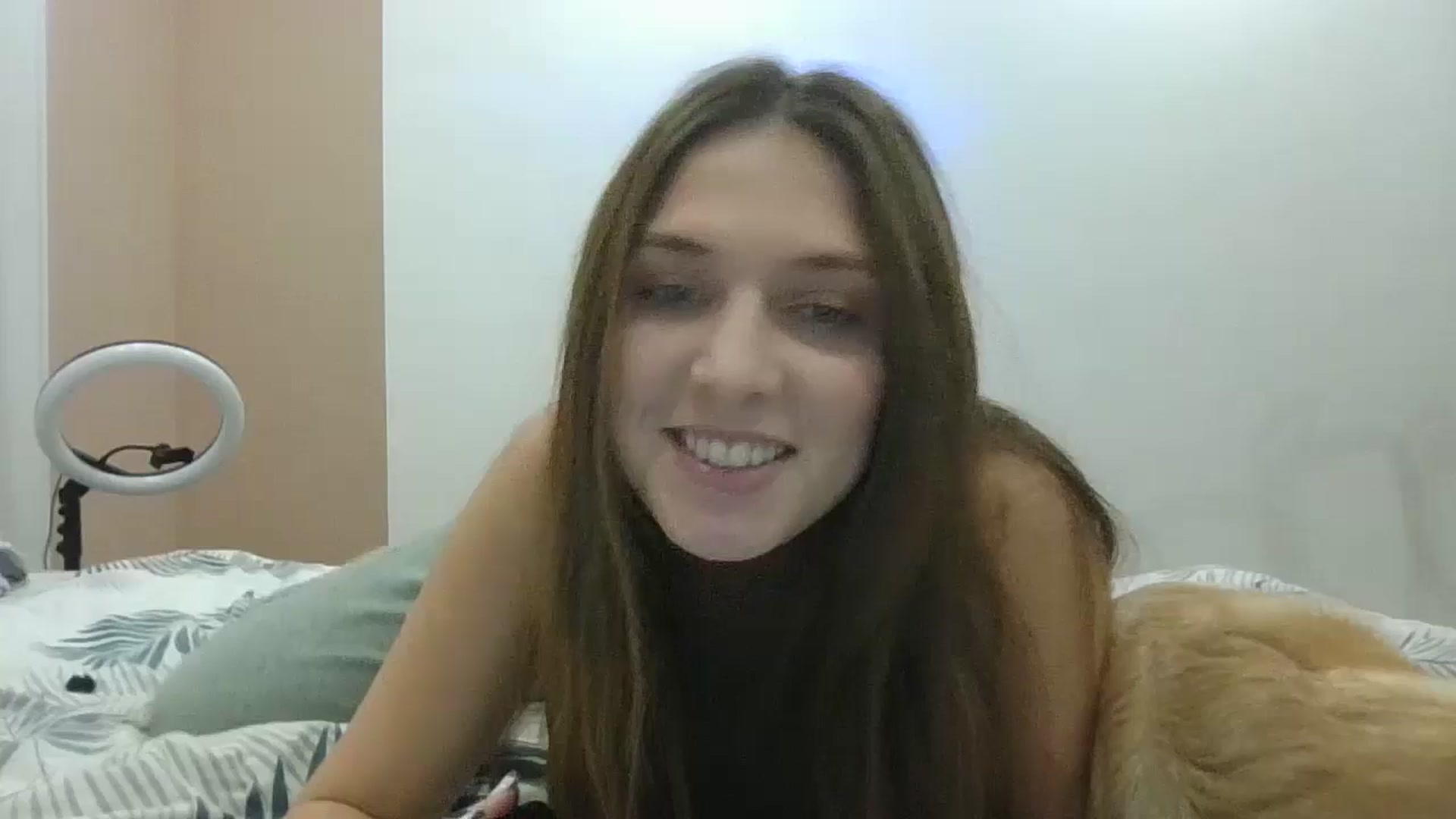 Gallery image thumbnail from HaleyReed's myfreecams stream on, 01/03/2025, 14:02 image 17 of 20