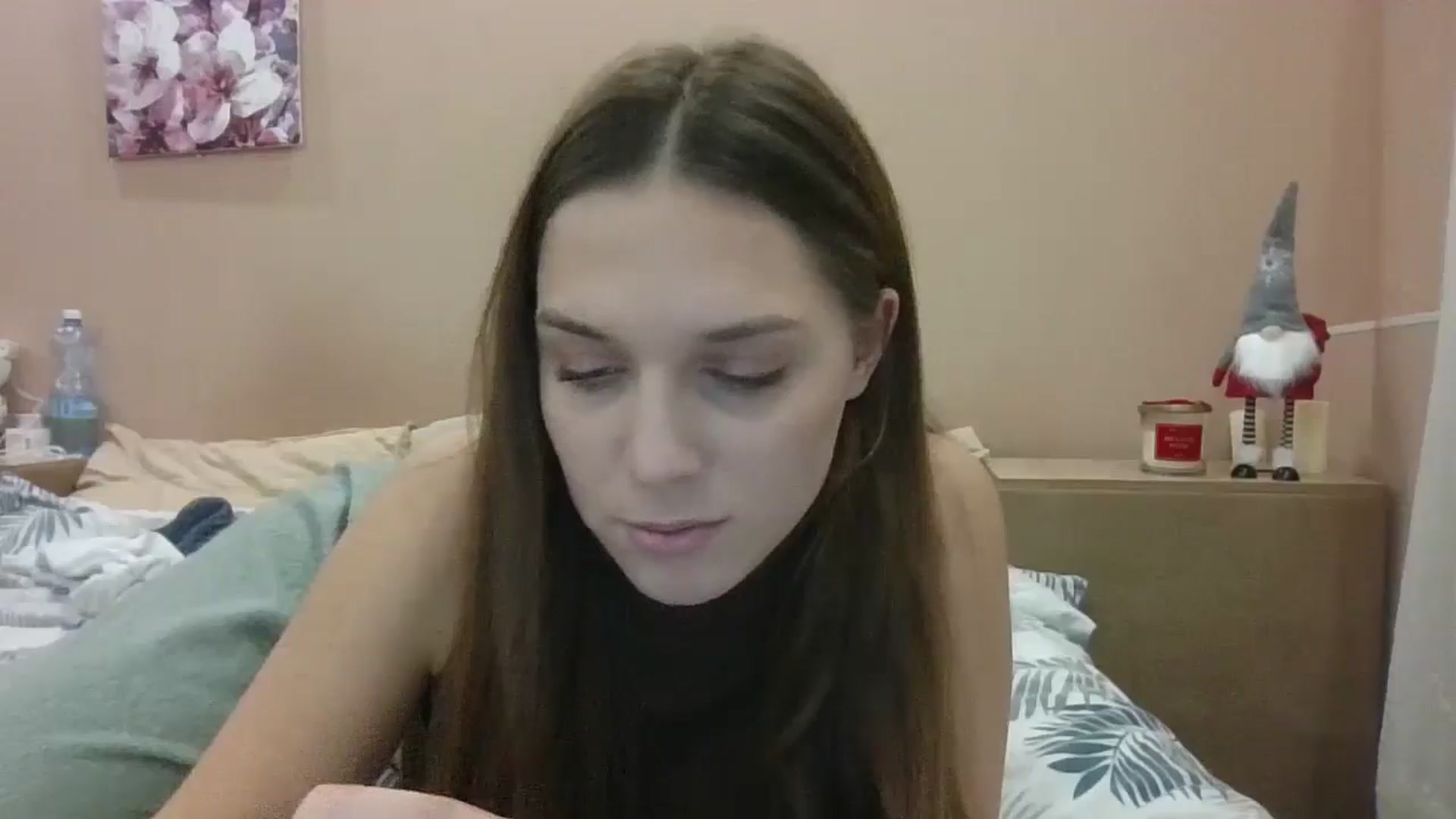 Gallery image thumbnail from HaleyReed's myfreecams stream on, 01/03/2025, 15:16 image 13 of 20