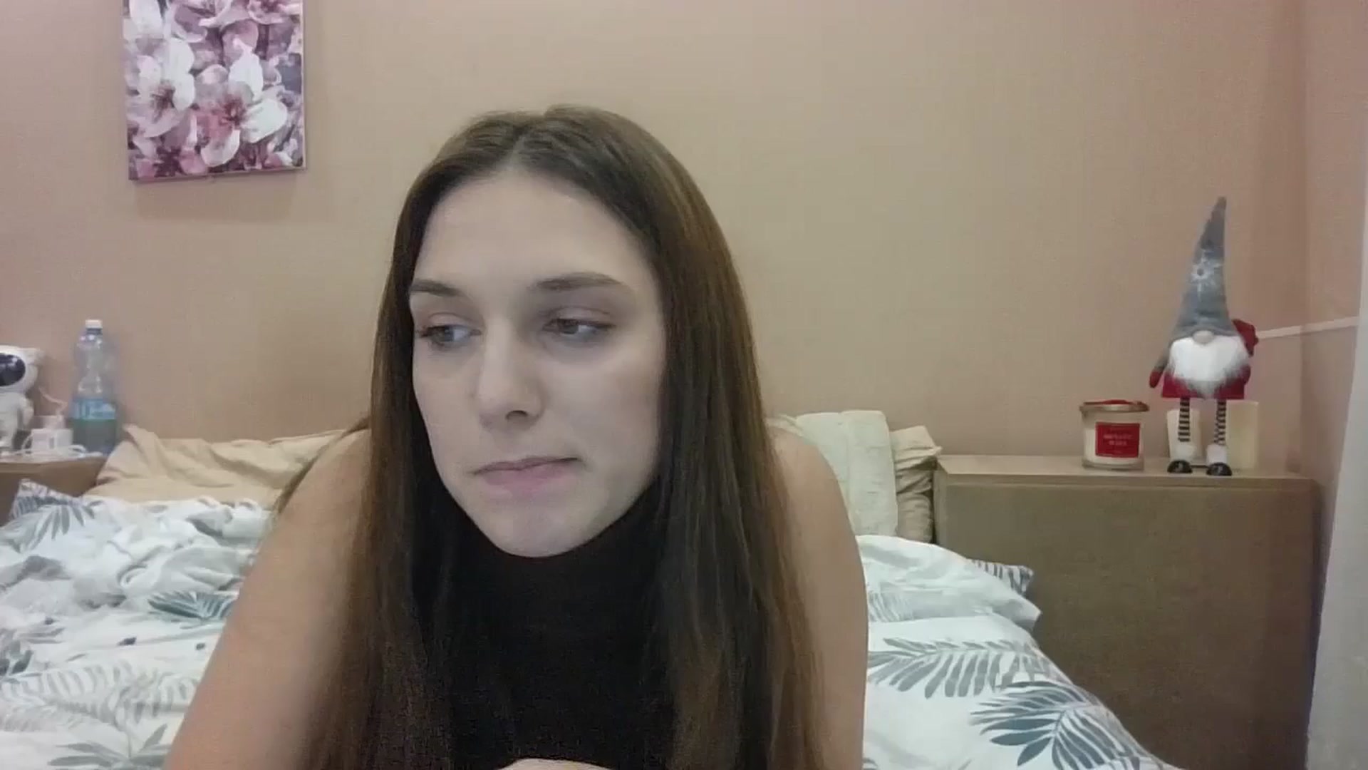 Gallery image thumbnail from HaleyReed's myfreecams stream on, 01/03/2025, 16:16 image 1 of 20