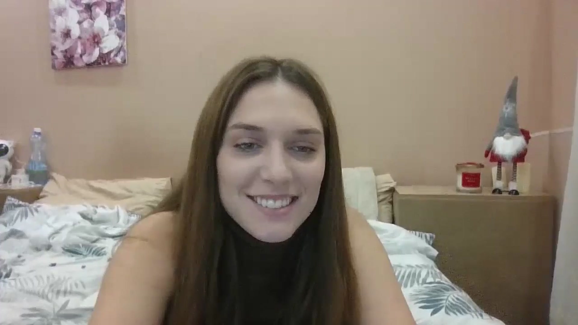 Gallery image thumbnail from HaleyReed's myfreecams stream on, 01/03/2025, 16:16 image 2 of 20