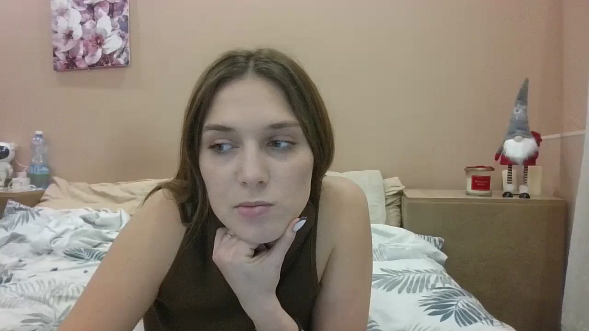Gallery image thumbnail from HaleyReed's myfreecams stream on, 01/03/2025, 16:16 image 4 of 20
