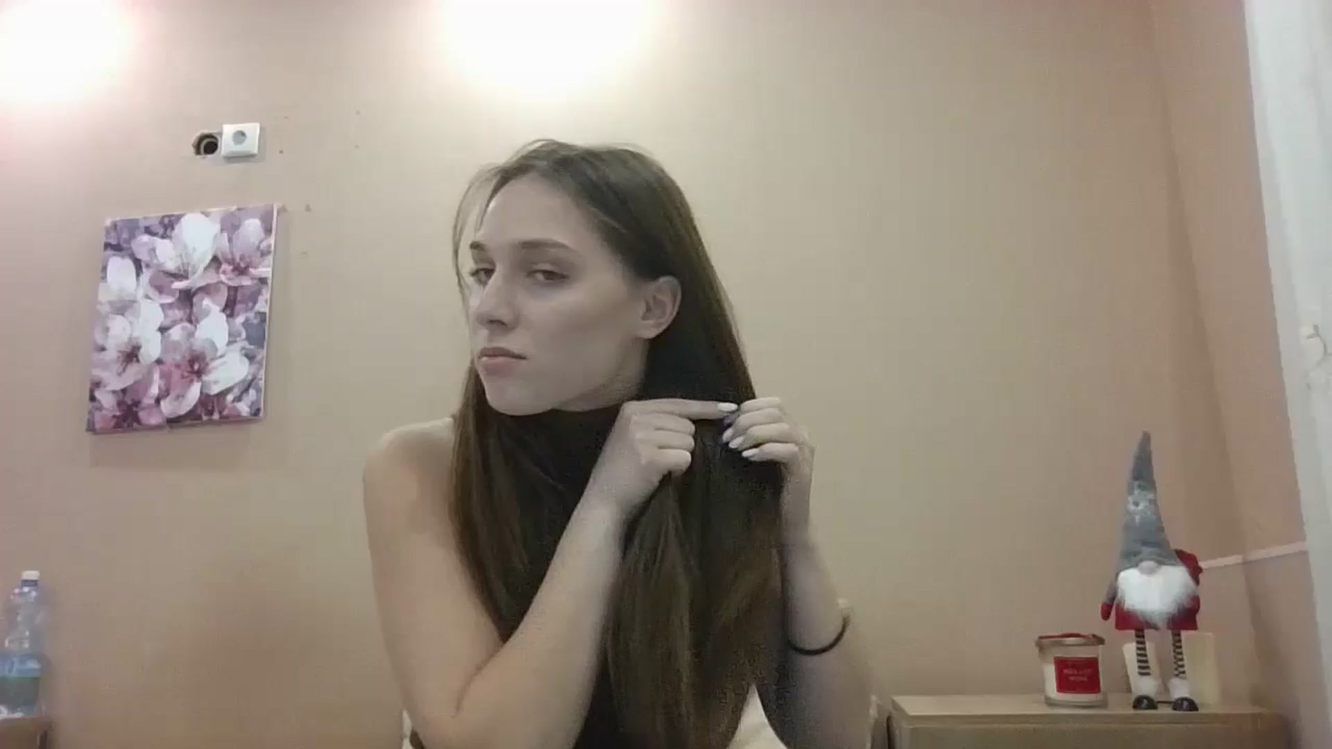Gallery image thumbnail from HaleyReed's myfreecams stream on, 01/03/2025, 17:19 image 16 of 20