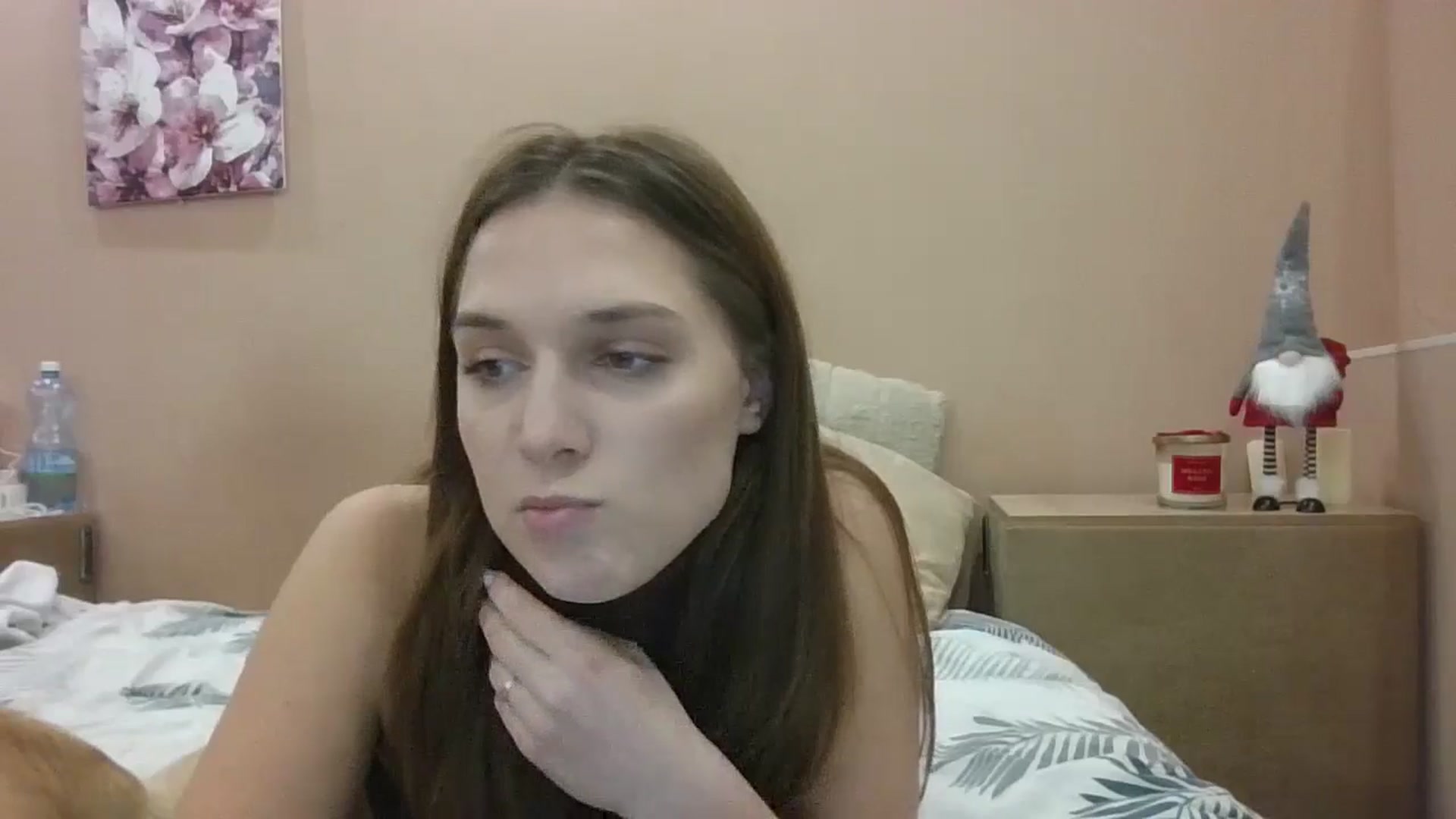 Gallery image thumbnail from HaleyReed's myfreecams stream on, 01/03/2025, 17:19 image 8 of 20