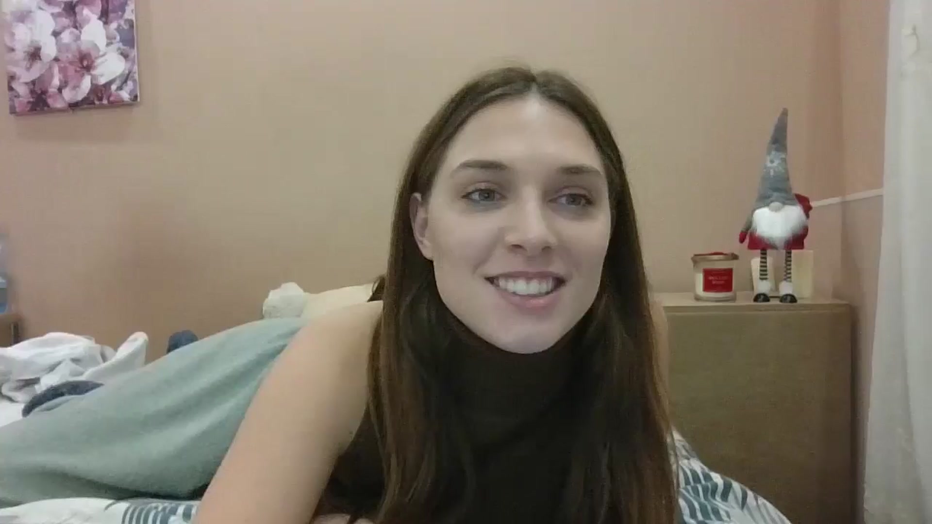 Gallery image thumbnail from HaleyReed's myfreecams stream on, 01/03/2025, 18:14 image 17 of 20