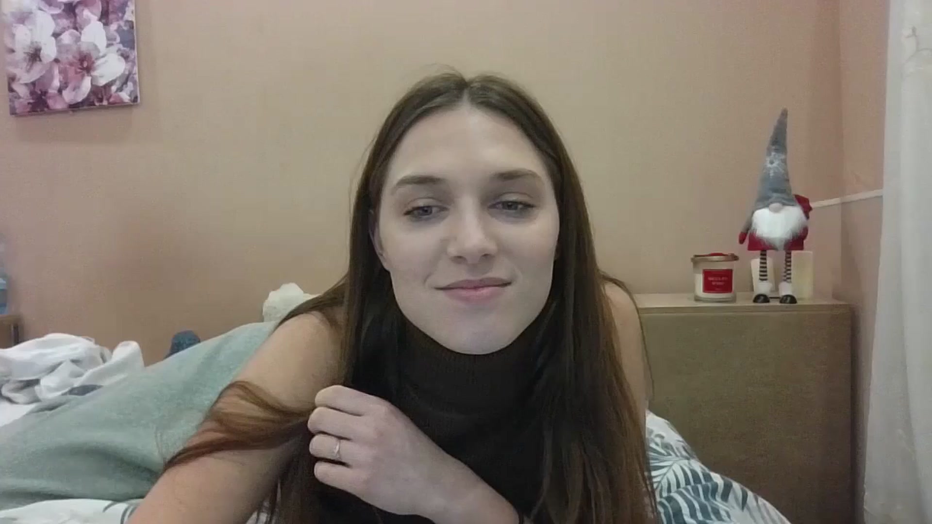 Gallery image thumbnail from HaleyReed's myfreecams stream on, 01/03/2025, 18:14 image 19 of 20
