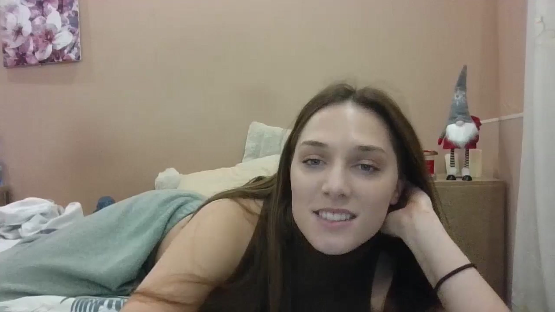Gallery image thumbnail from HaleyReed's myfreecams stream on, 01/03/2025, 18:14 image 20 of 20