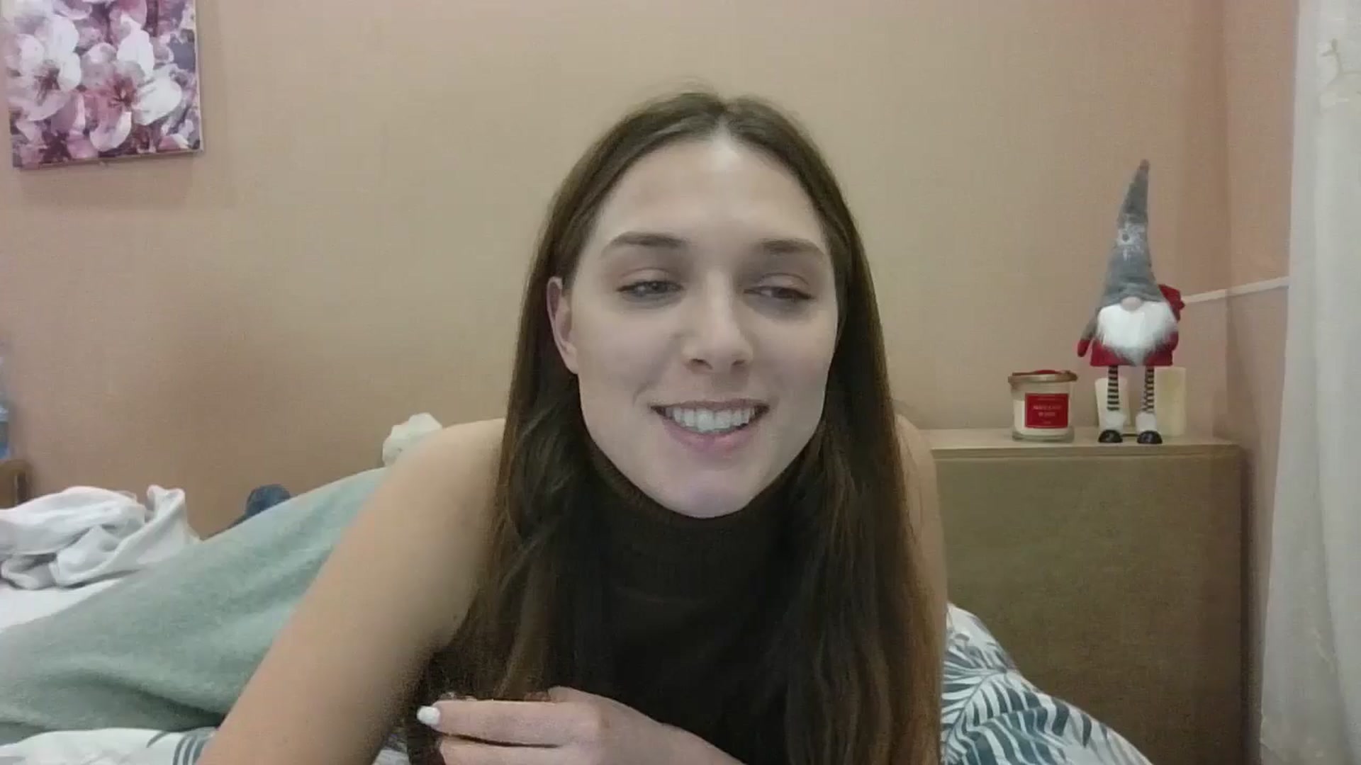 Gallery image thumbnail from HaleyReed's myfreecams stream on, 01/03/2025, 18:14 image 12 of 20