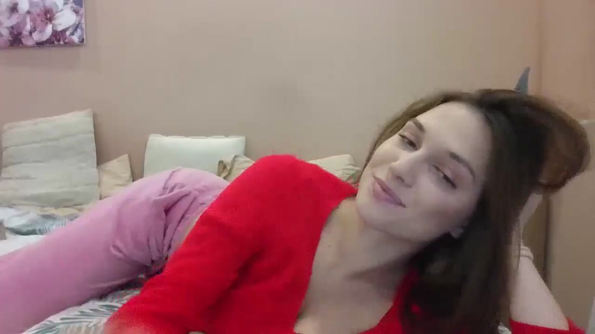 Gallery image thumbnail from HaleyReed's myfreecams stream on, 01/05/2025, 13:53 image 13 of 20