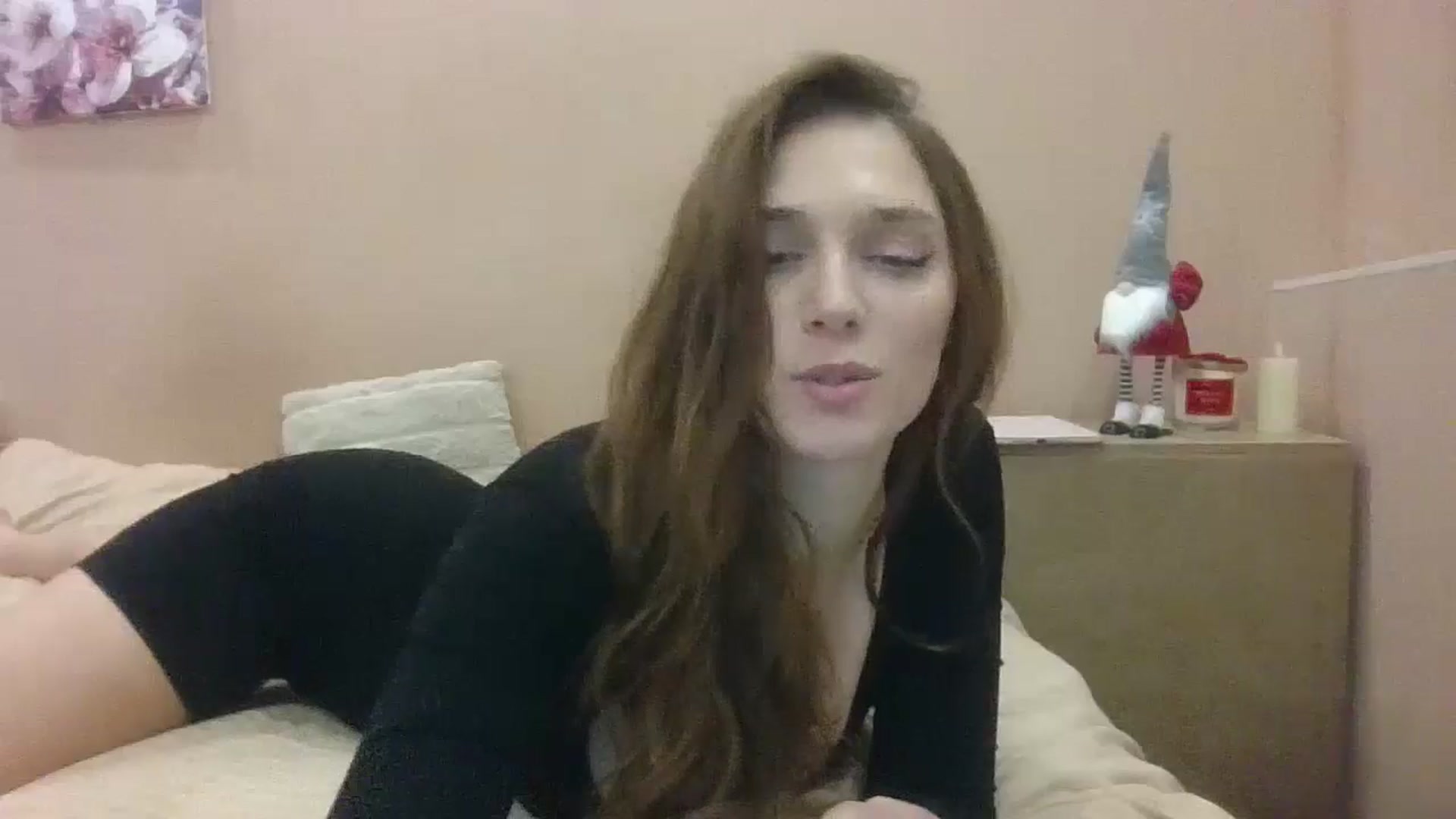 Gallery image thumbnail from HaleyReed's myfreecams stream on, 01/08/2025, 16:19 image 5 of 20