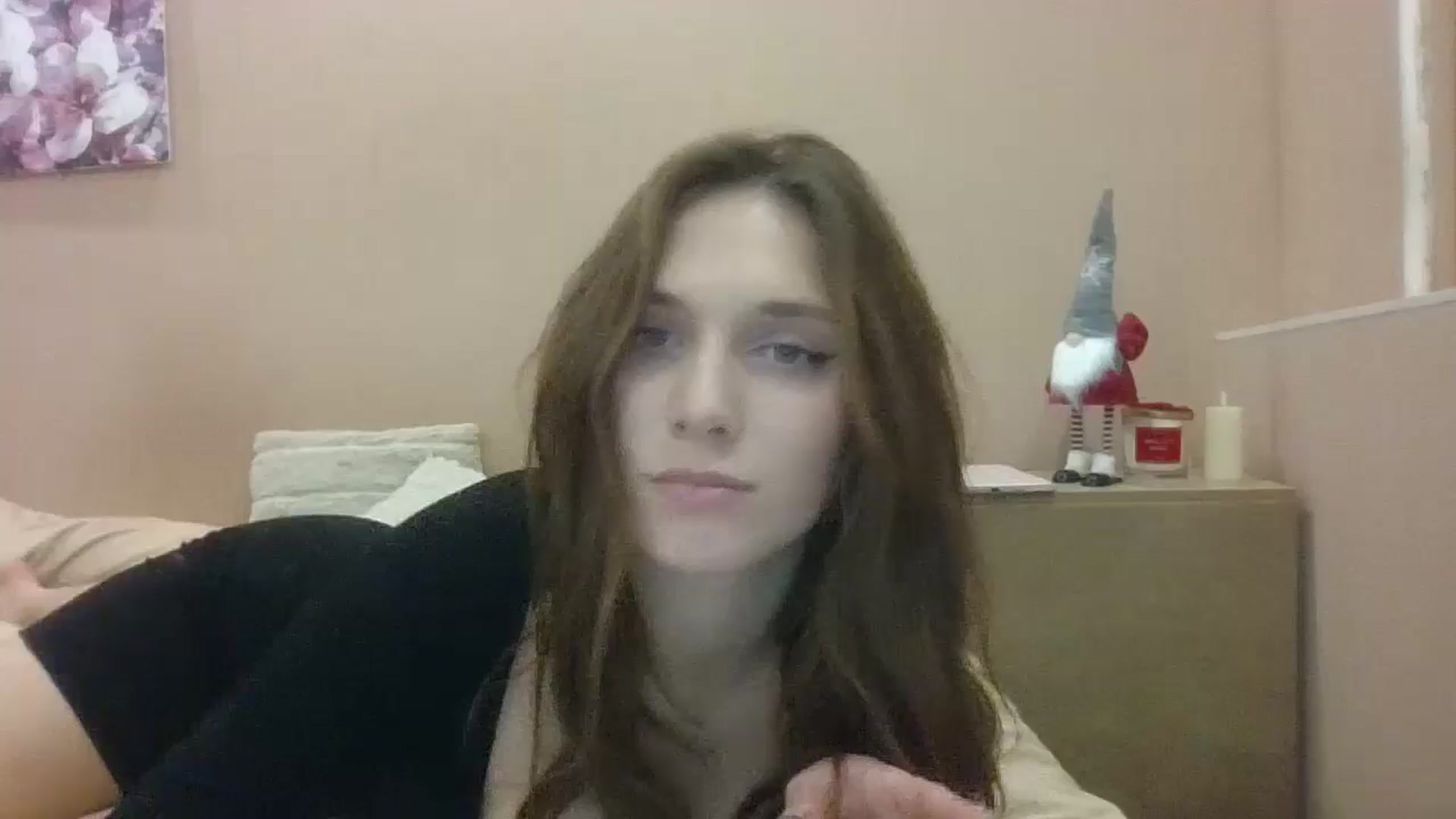Gallery image thumbnail from HaleyReed's myfreecams stream on, 01/08/2025, 16:19 image 11 of 20