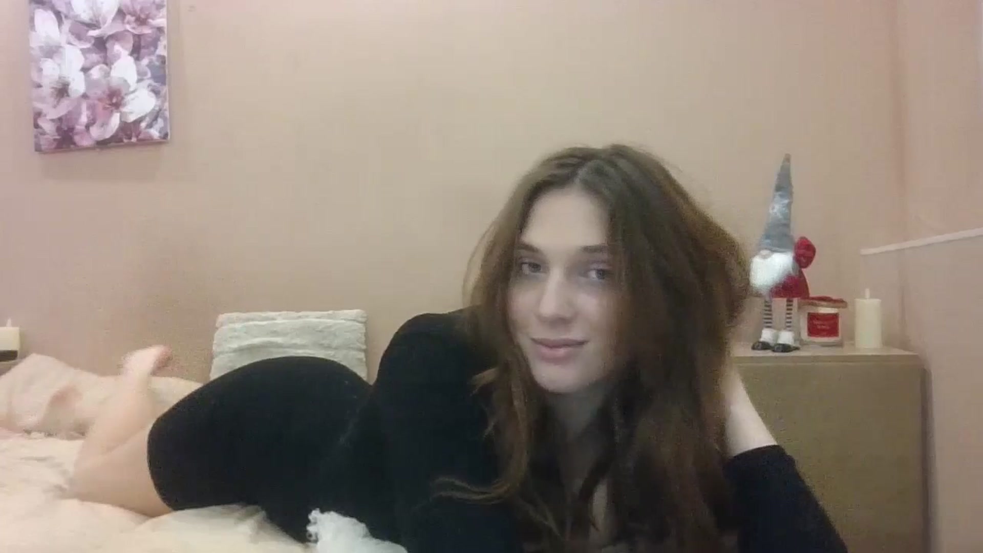 Gallery image thumbnail from HaleyReed's myfreecams stream on, 01/08/2025, 16:47 image 18 of 20