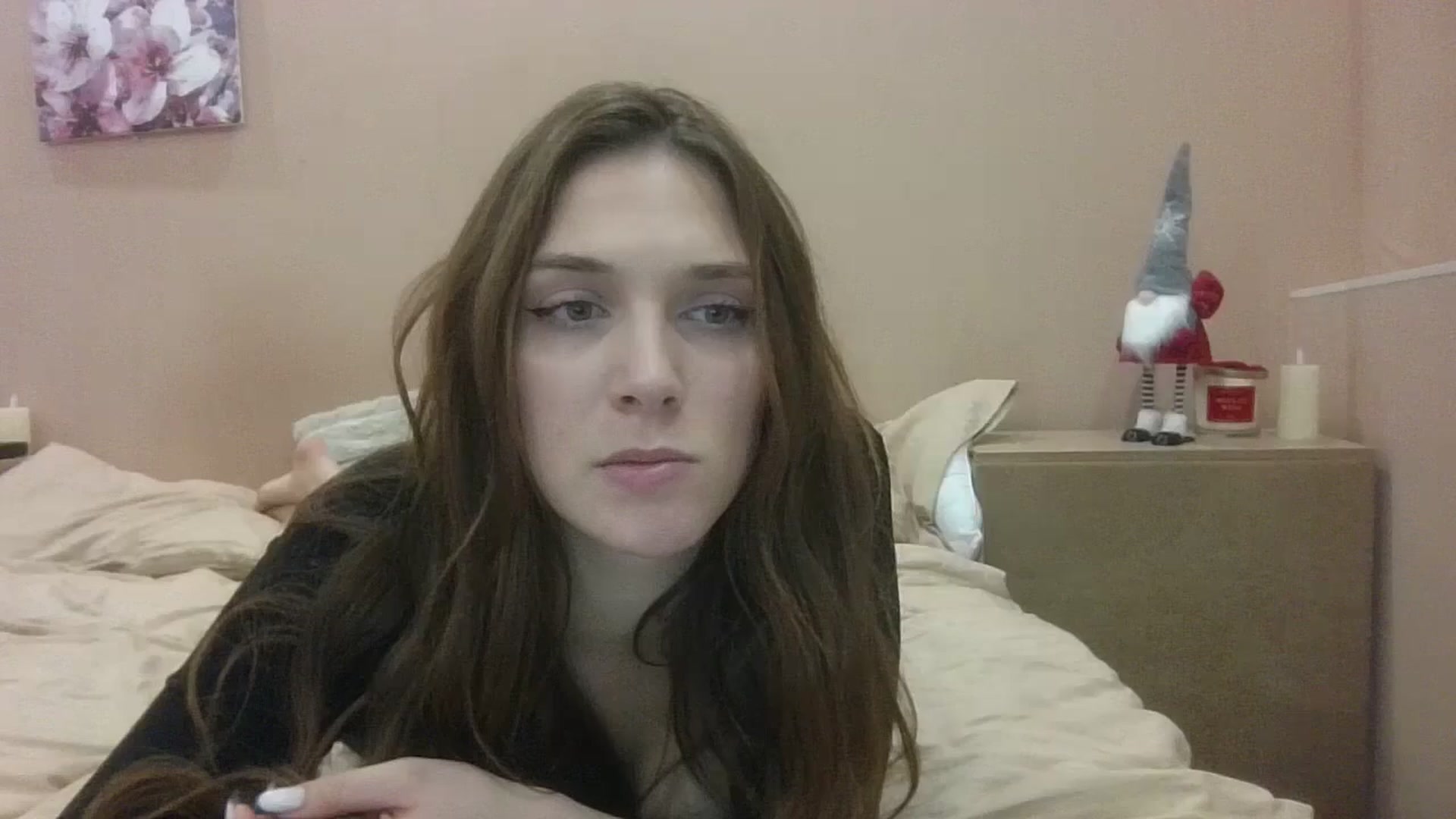 Gallery image thumbnail from HaleyReed's myfreecams stream on, 01/08/2025, 18:03 image 17 of 20