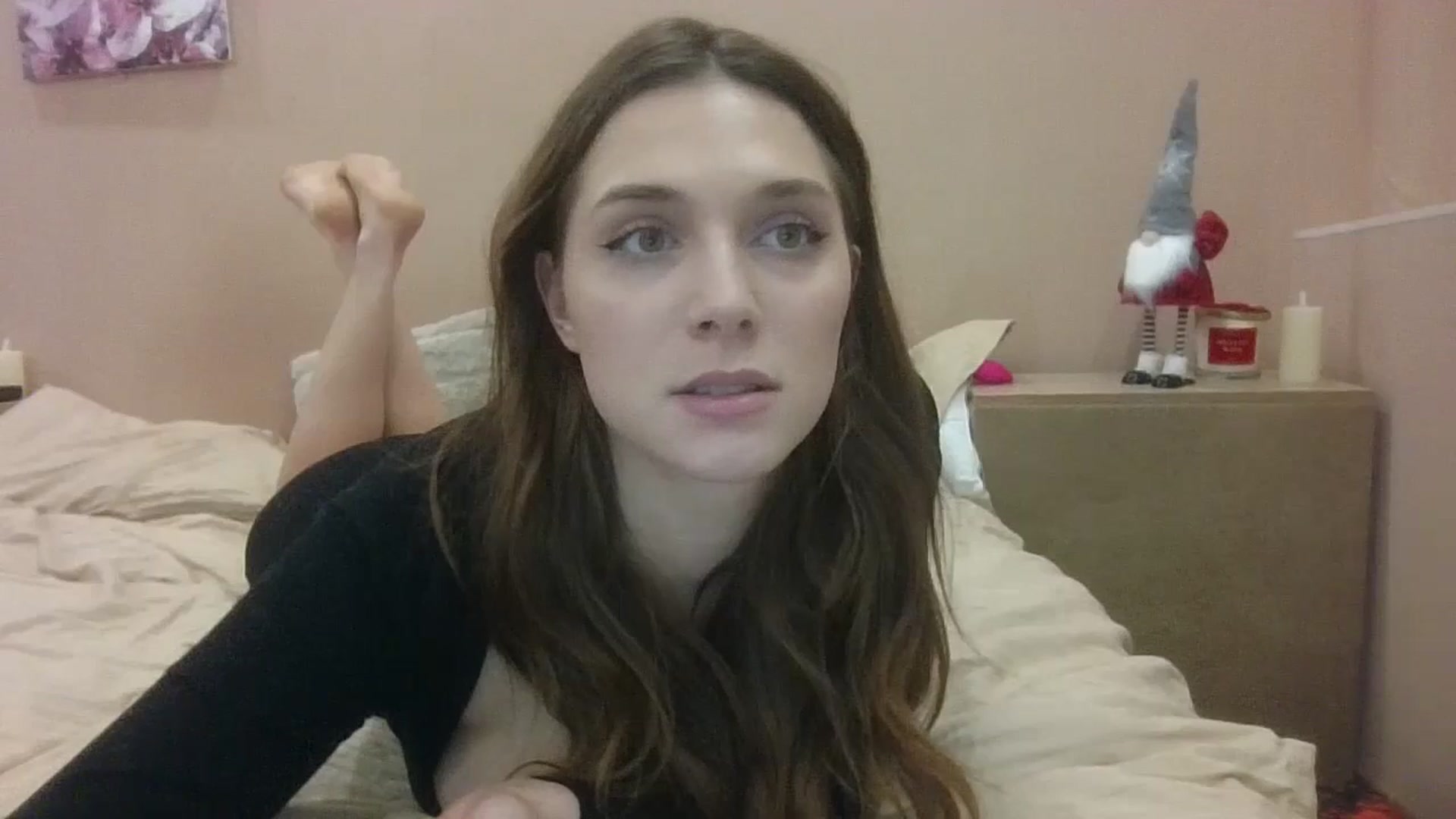 Gallery image thumbnail from HaleyReed's myfreecams stream on, 01/08/2025, 18:03 image 8 of 20