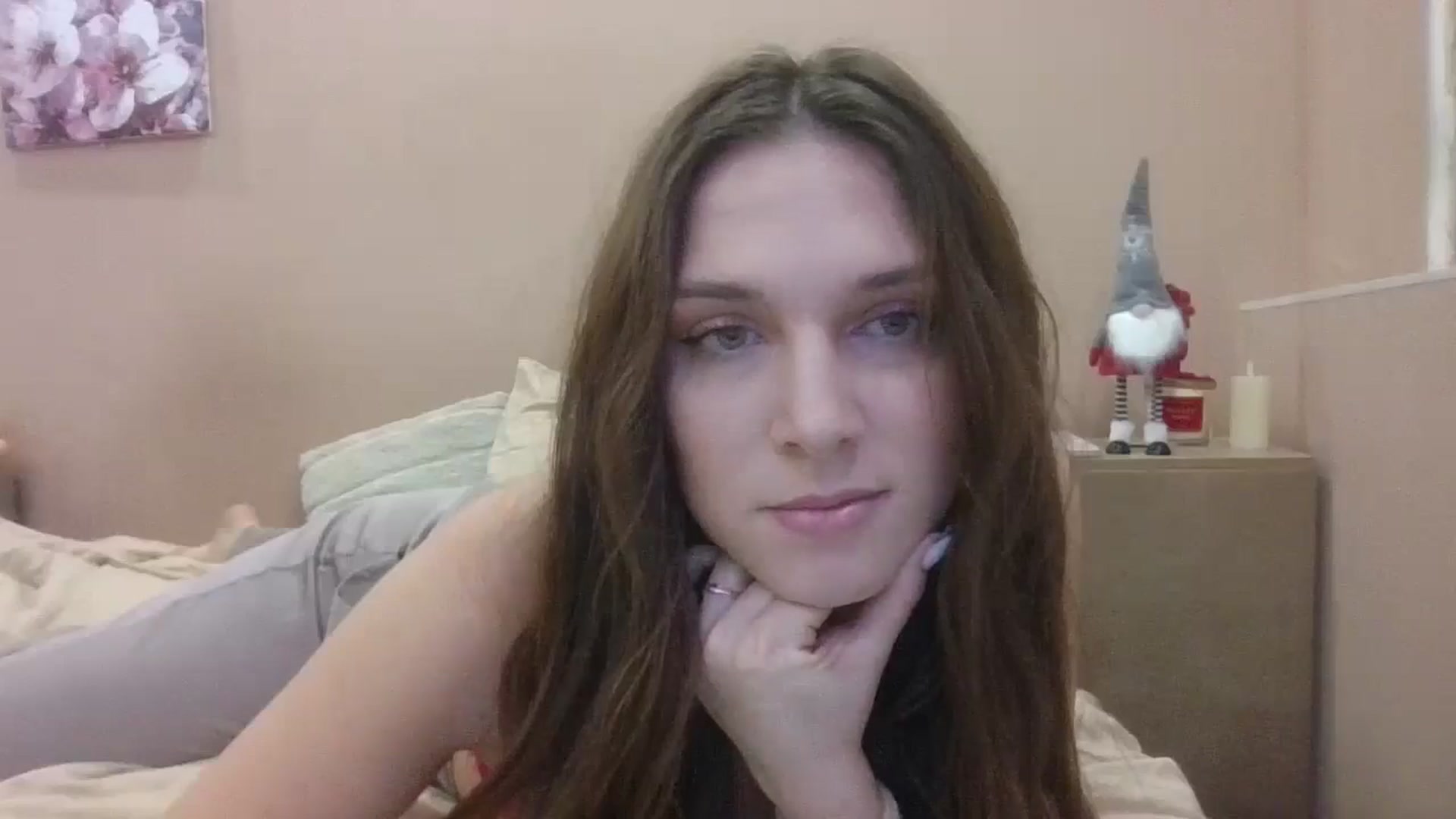 Gallery image thumbnail from HaleyReed's myfreecams stream on, 01/09/2025, 14:43 image 3 of 20