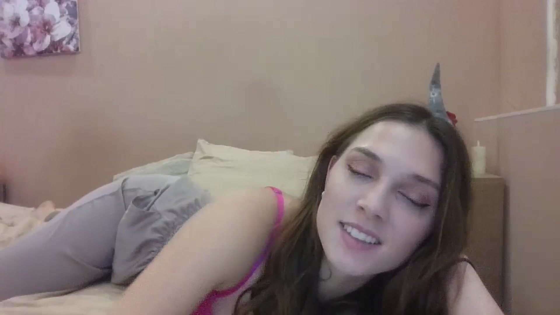 Gallery image thumbnail from HaleyReed's myfreecams stream on, 01/09/2025, 14:43 image 9 of 20