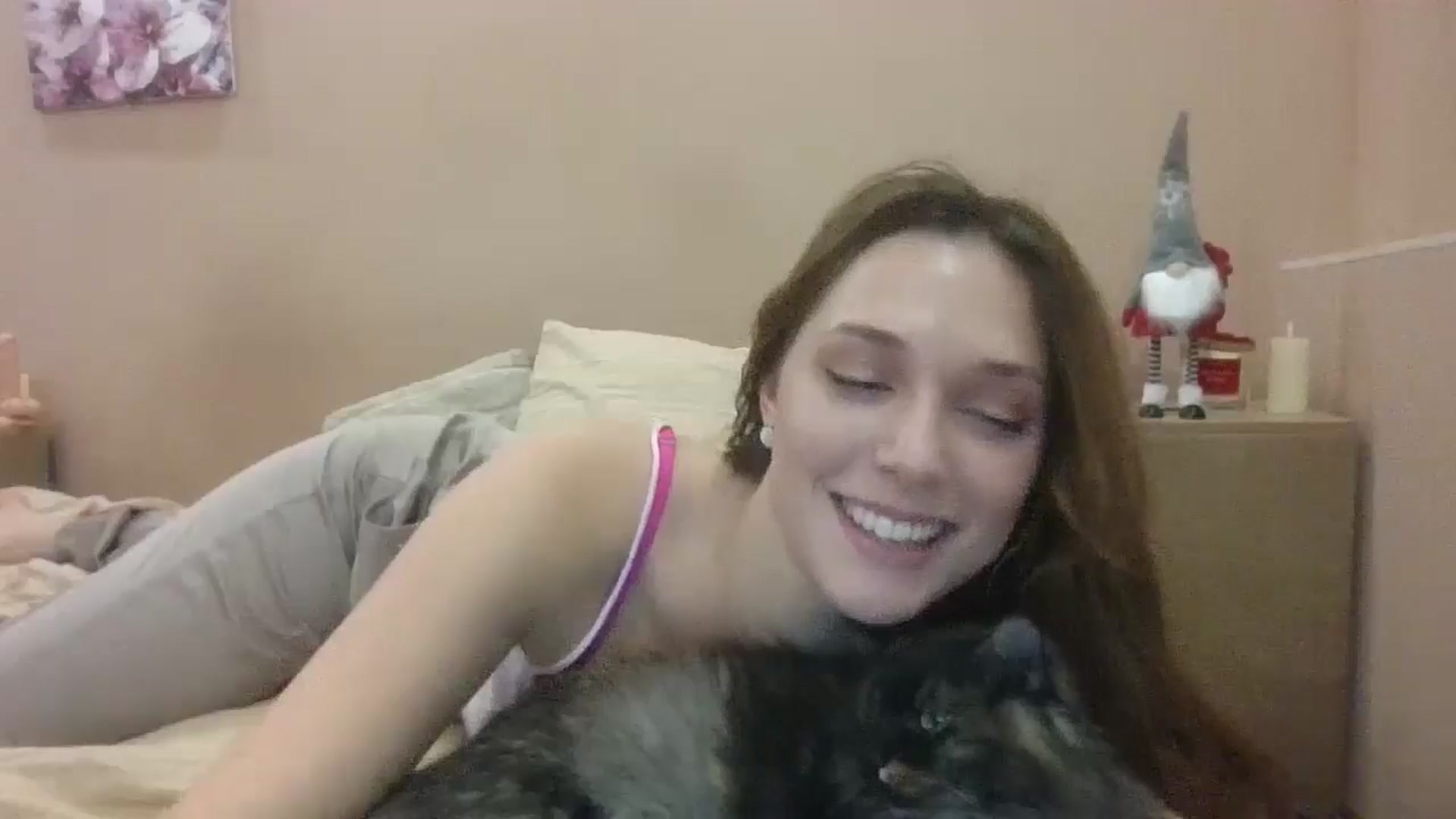 Gallery image thumbnail from HaleyReed's myfreecams stream on, 01/09/2025, 15:50 image 11 of 20