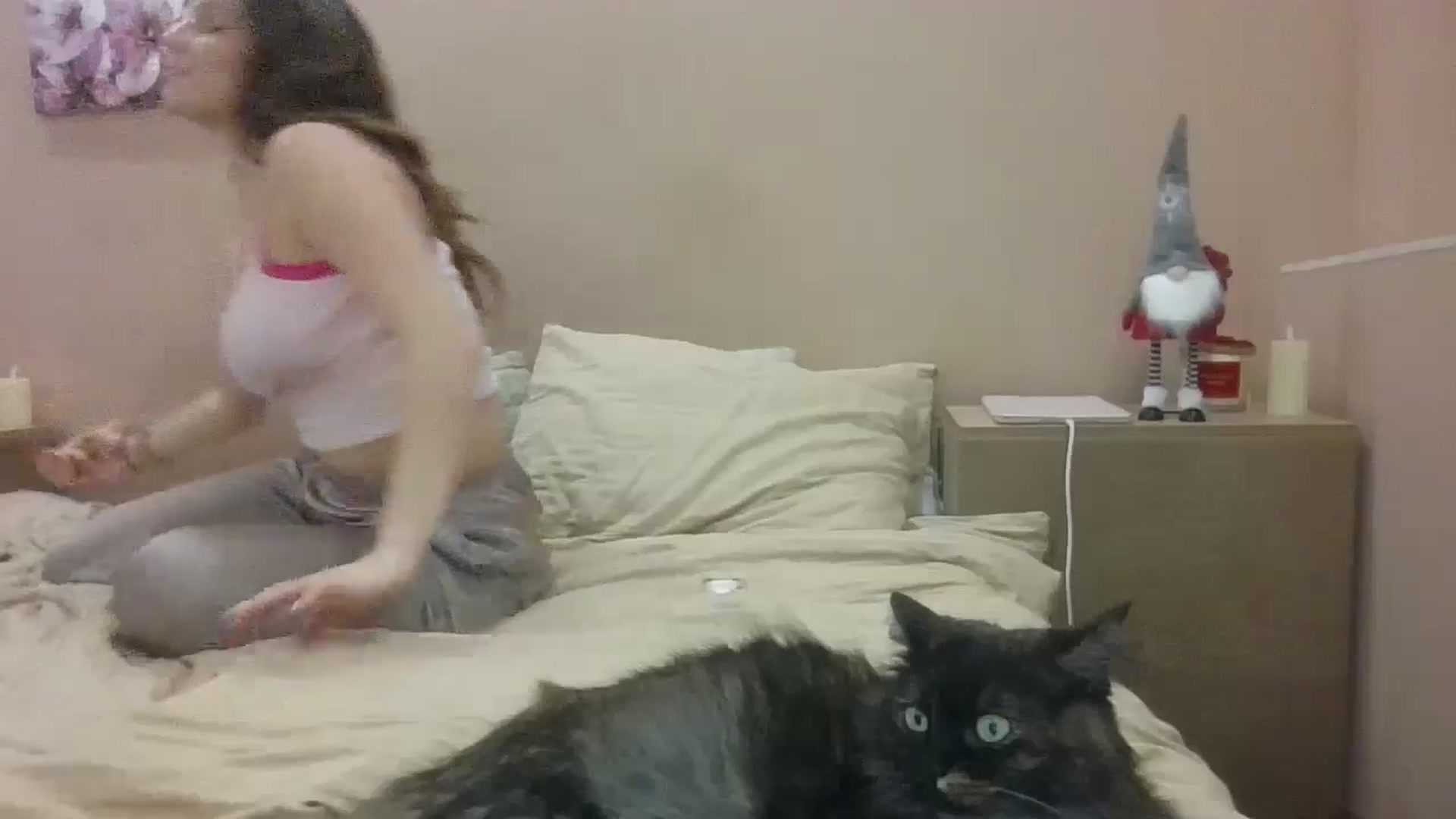 Gallery image thumbnail from HaleyReed's myfreecams stream on, 01/09/2025, 15:50 image 12 of 20