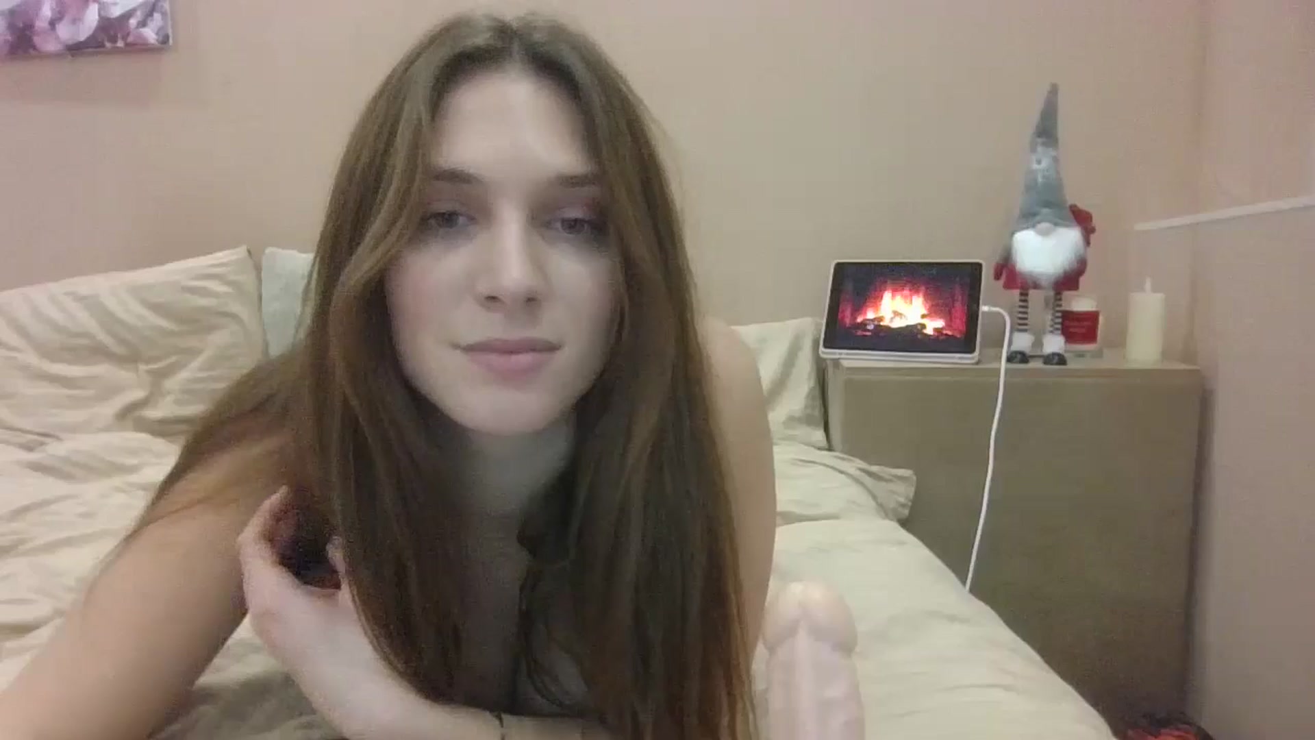 Gallery image thumbnail from HaleyReed's myfreecams stream on, 01/10/2025, 17:21 image 17 of 20