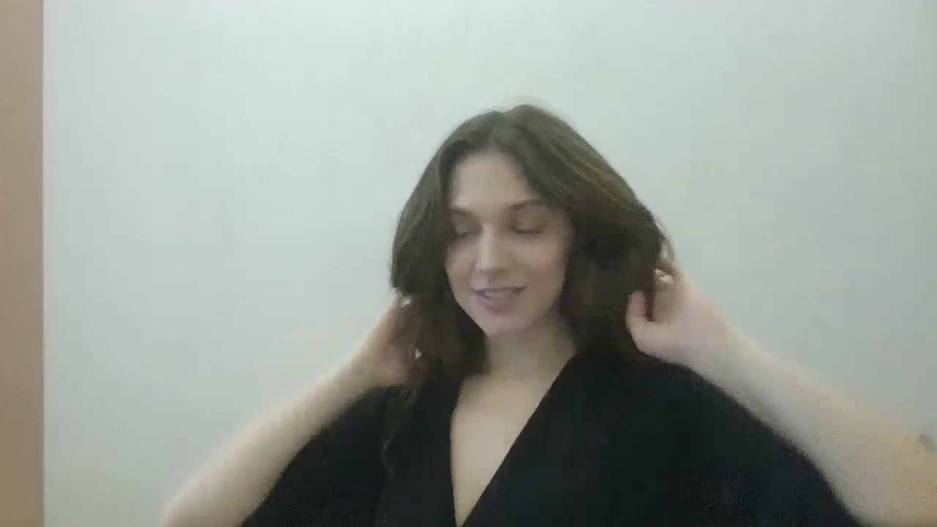 Gallery image thumbnail from HaleyReed's myfreecams stream on, 01/12/2025, 12:08 image 16 of 20