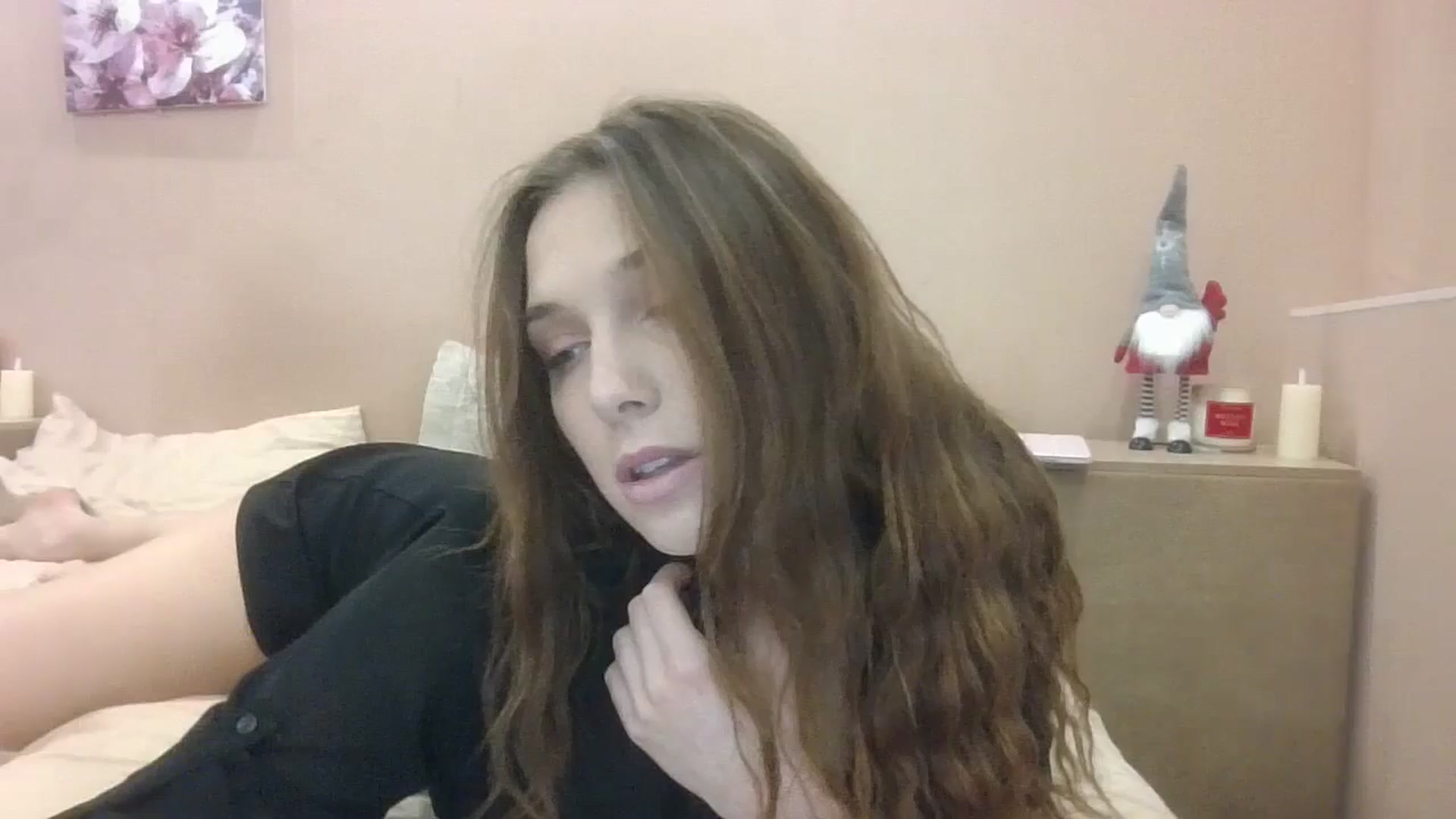 Gallery image thumbnail from HaleyReed's myfreecams stream on, 01/12/2025, 13:07 image 16 of 20