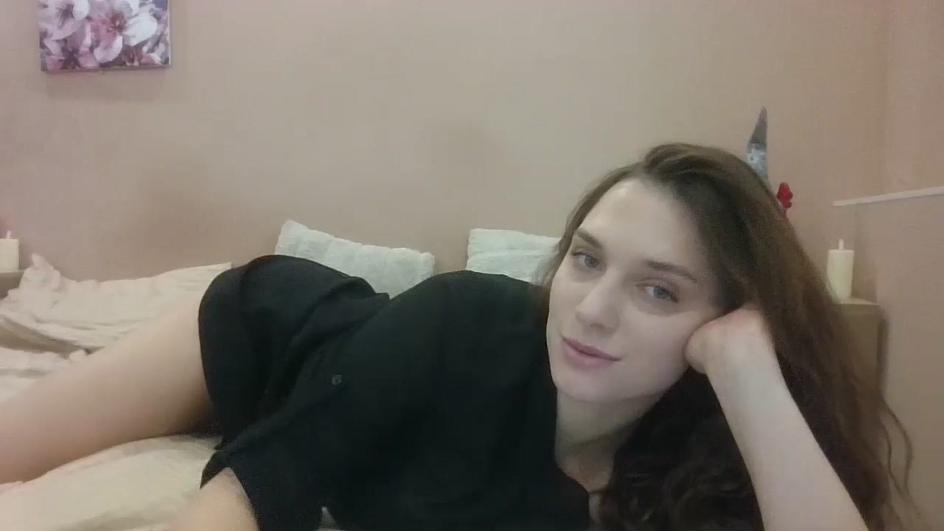 Gallery image thumbnail from HaleyReed's myfreecams stream on, 01/12/2025, 13:07 image 14 of 20