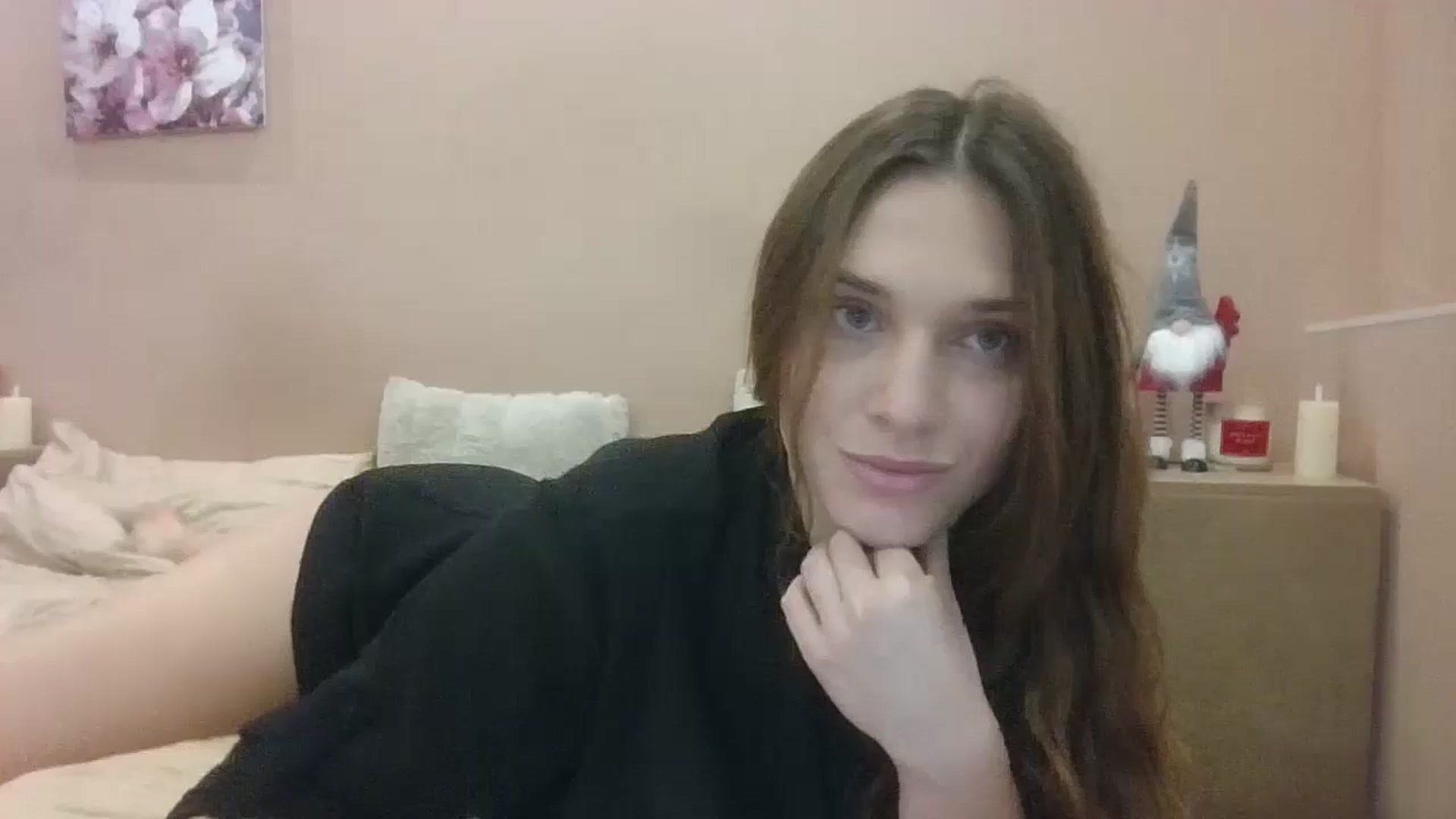 Gallery image thumbnail from HaleyReed's myfreecams stream on, 01/12/2025, 13:07 image 2 of 20
